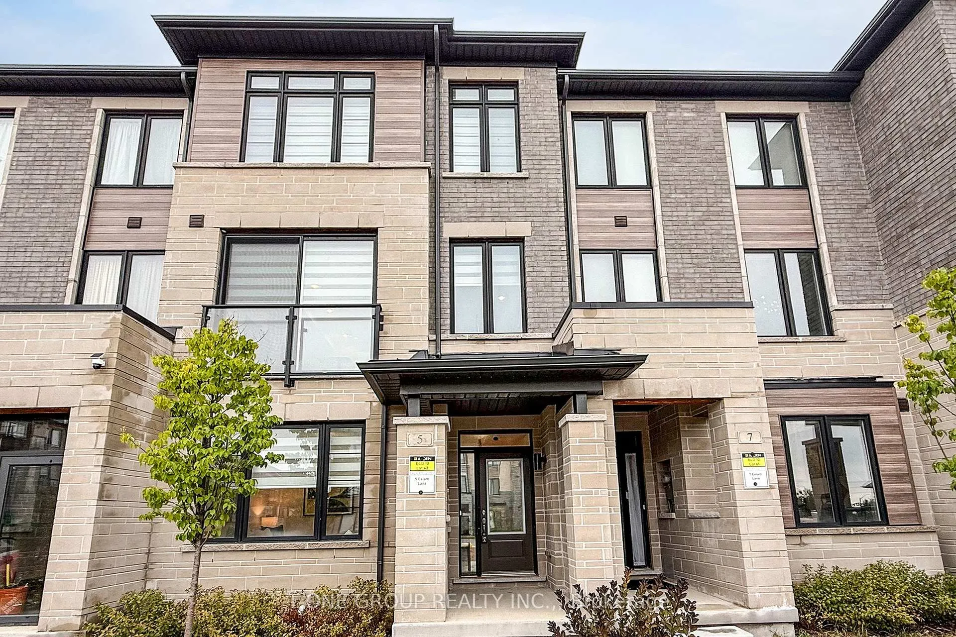 Photo 46 of 5 Eelam Lane, Markham, Wismer — HOMEH