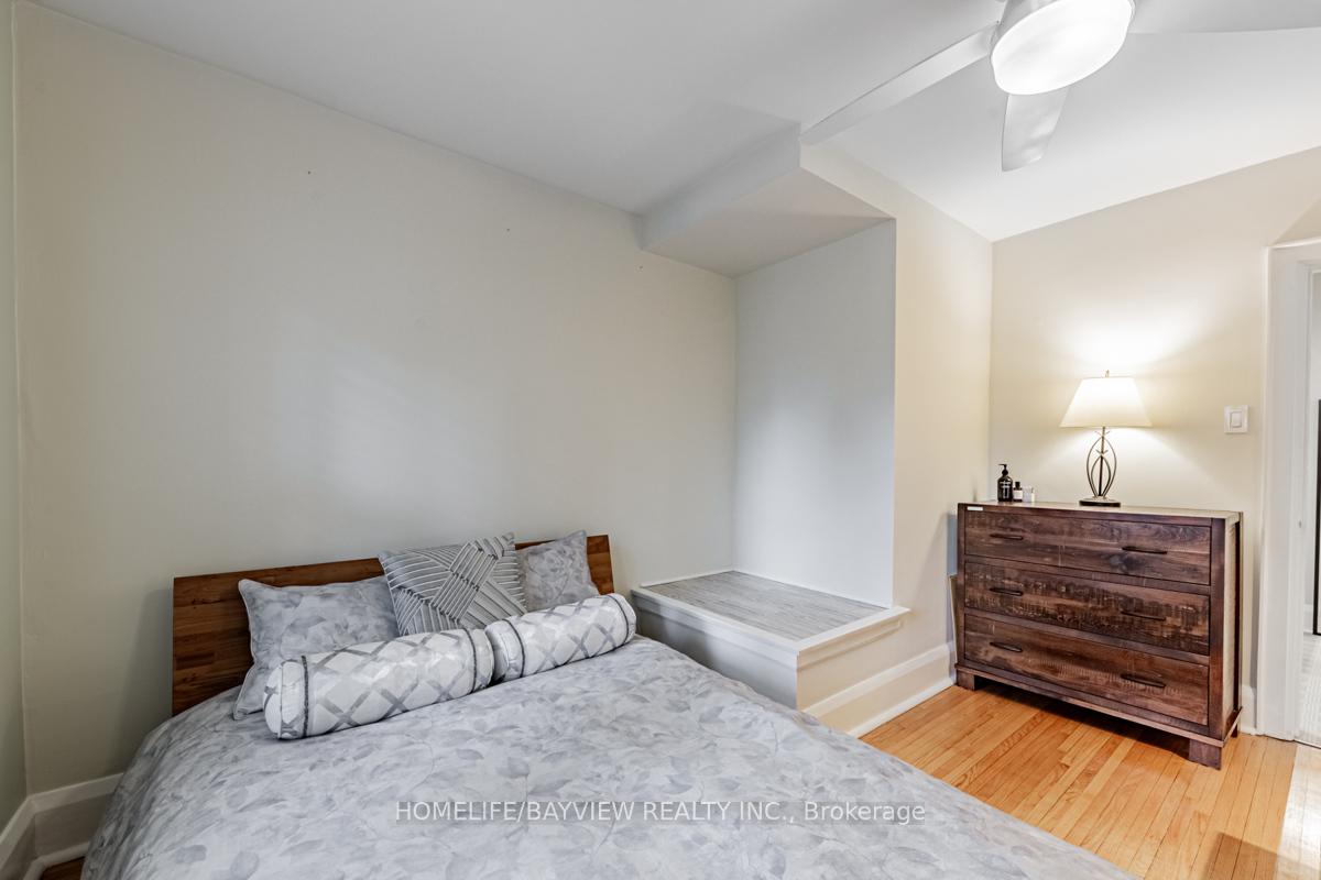 Photo 13 of 32 Maxwell Avenue, Toronto, Yonge-Eglinton — HOMEH