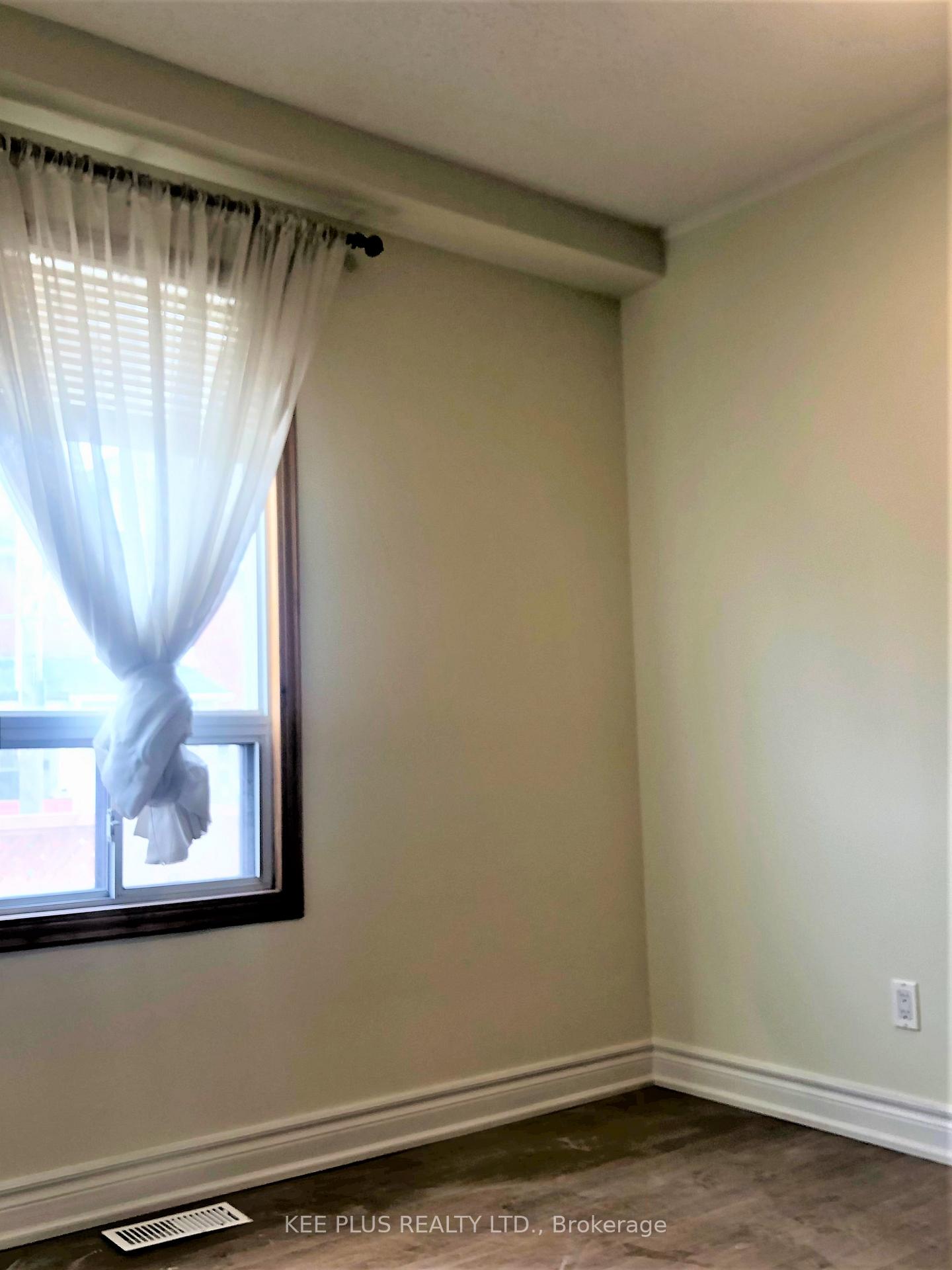 Photo 6 of Unit 1st FL, 139 Jones Avenue, Toronto, South Riverdale — HOMEH