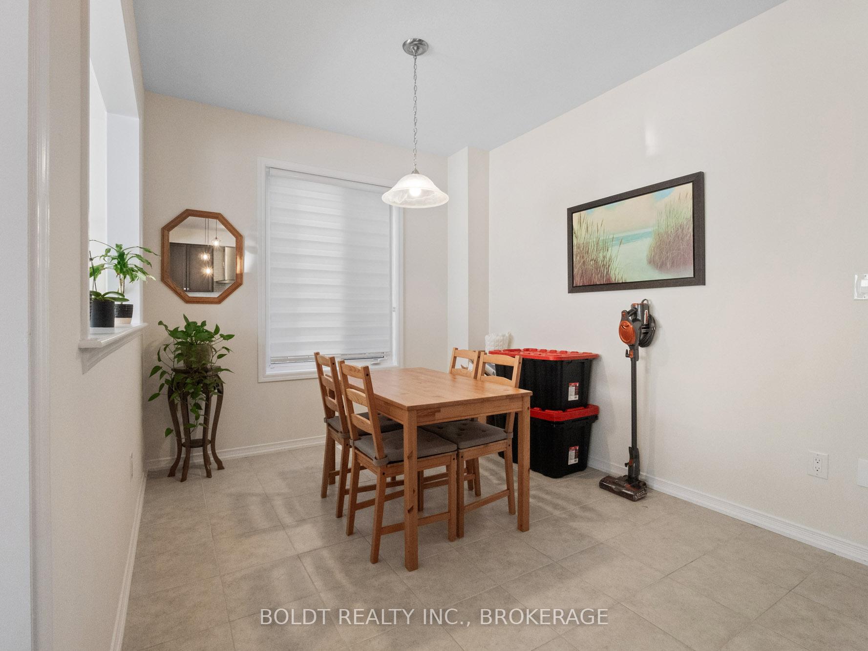 Photo 9 of 7 Cloy Drive, Thorold, Hurricane/Merrittville — HOMEH