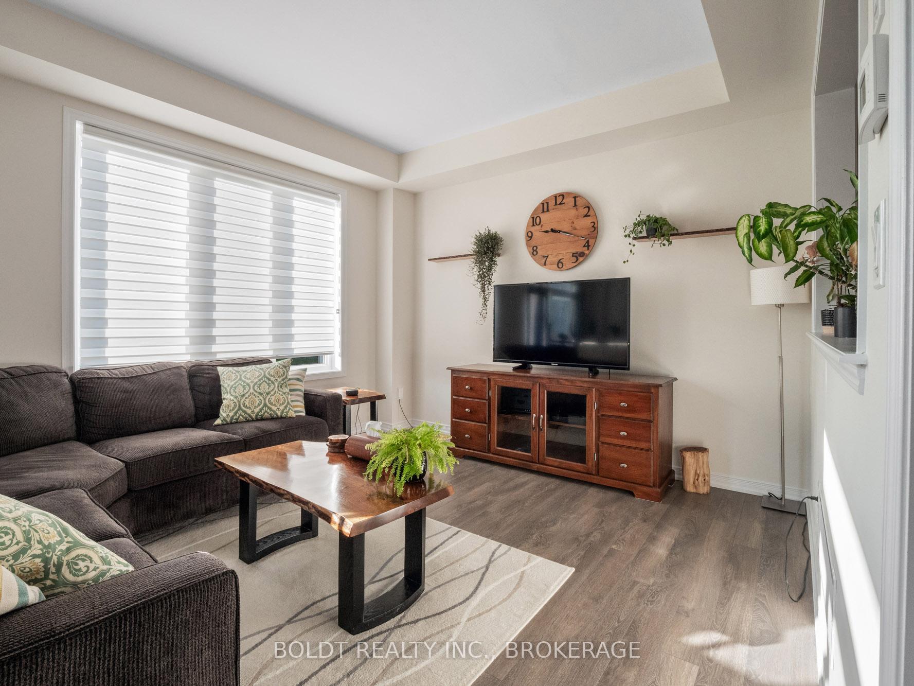 Photo 12 of 7 Cloy Drive, Thorold, Hurricane/Merrittville — HOMEH