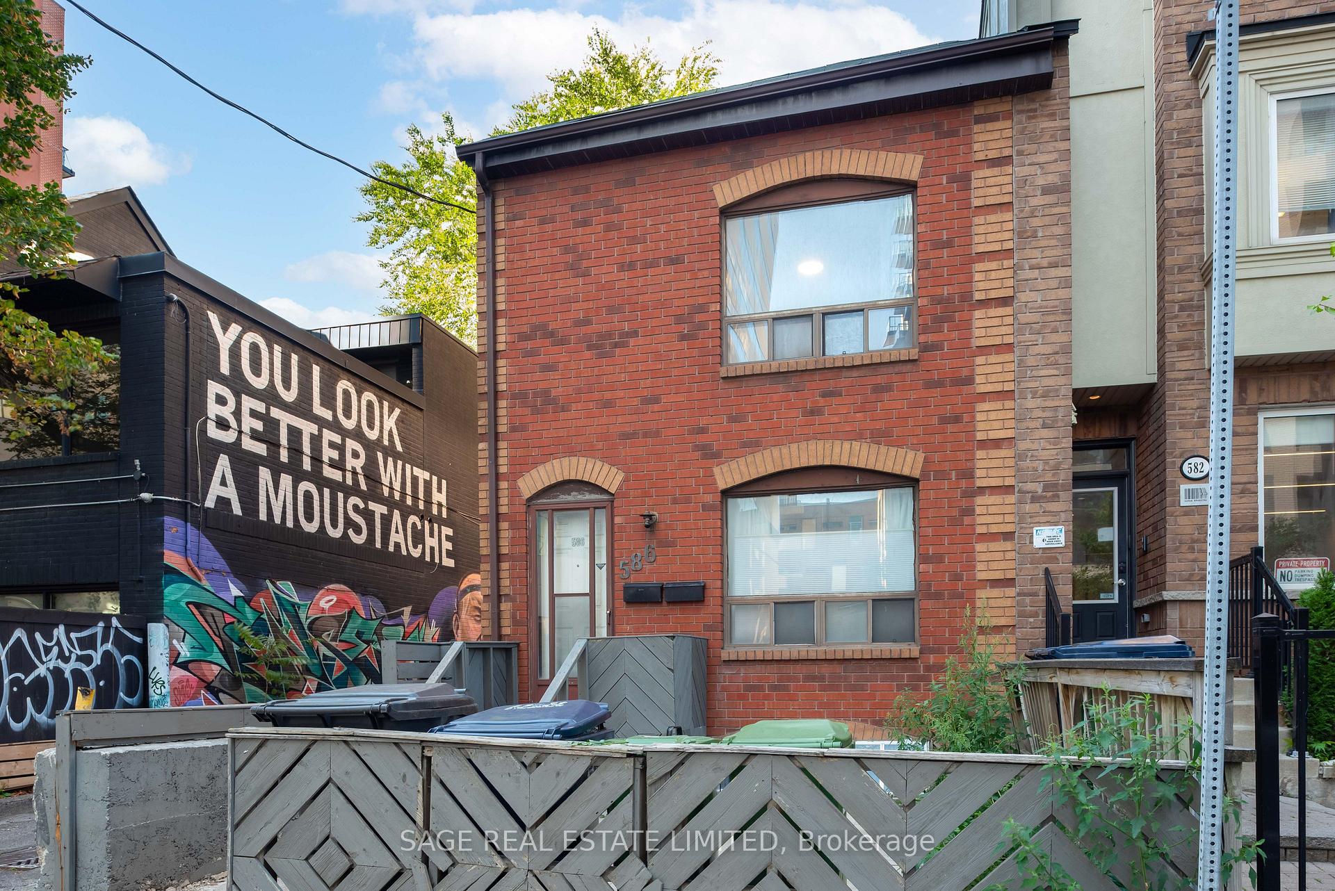 Photo 1 of Unit Upper, 586 Richmond Street W, Toronto, Waterfront Communities — HOMEH