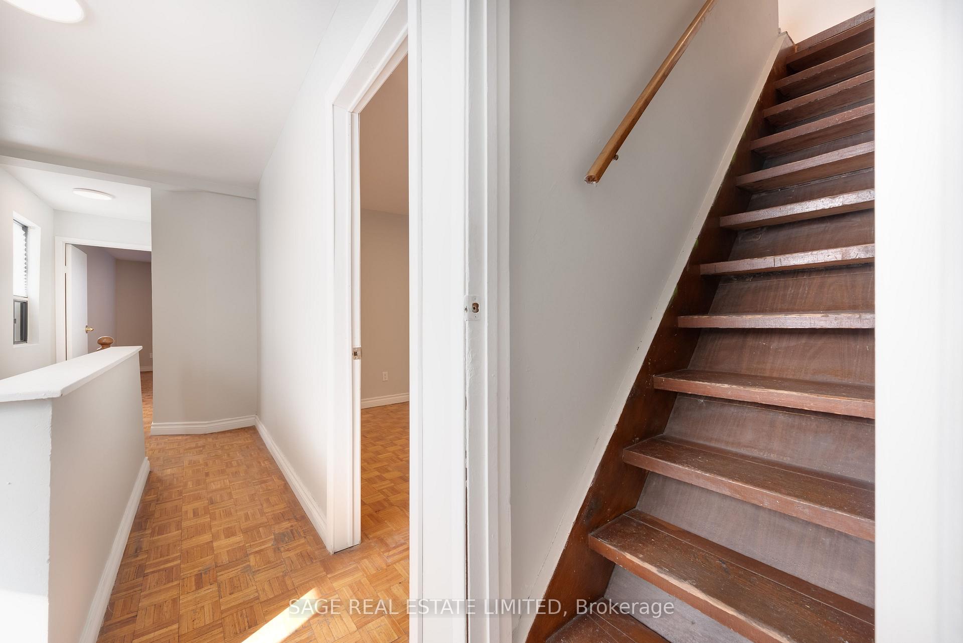 Photo 13 of Unit Upper, 586 Richmond Street W, Toronto, Waterfront Communities — HOMEH