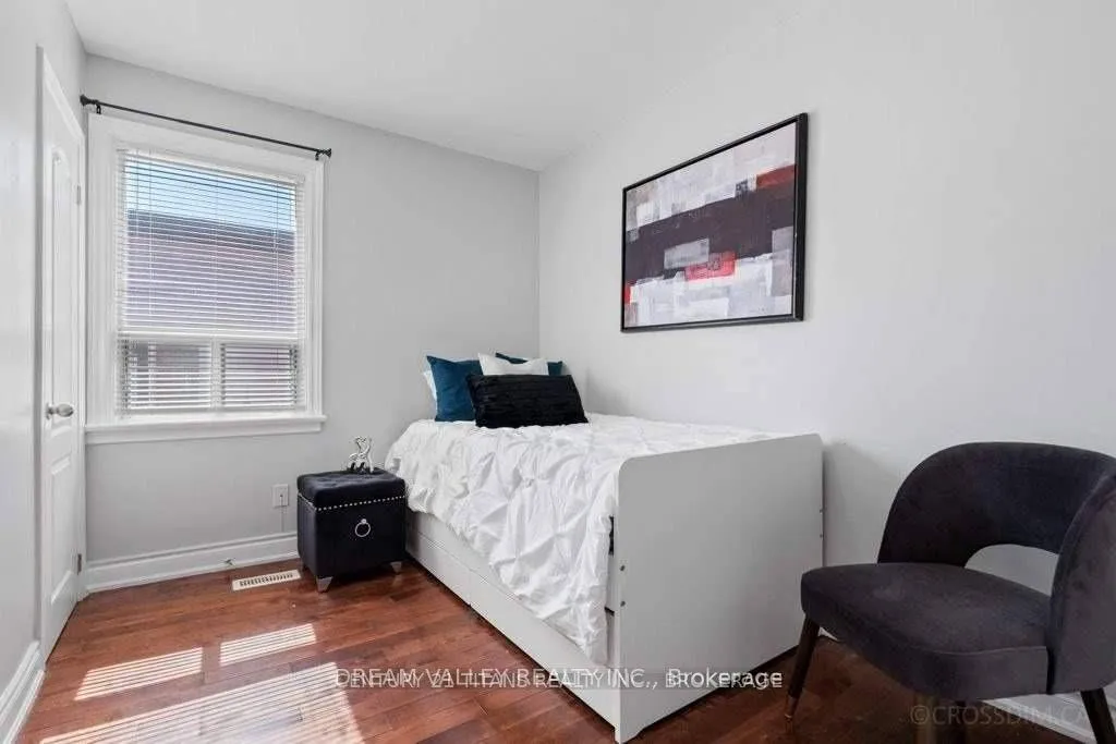Photo 13 of Unit Main, 1501 Danforth Road, Scarborough, Bendale — HOMEH
