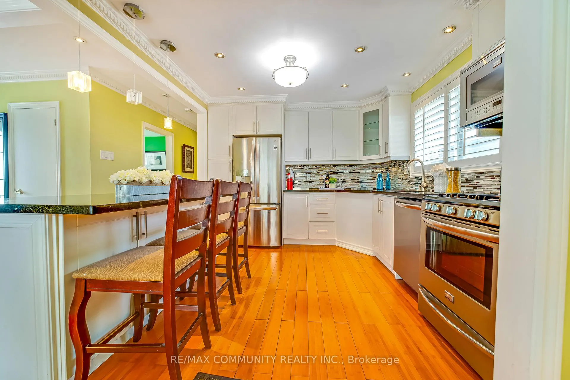 Photo 14 of 24 Hurley Crescent, Scarborough, Bendale — HOMEH