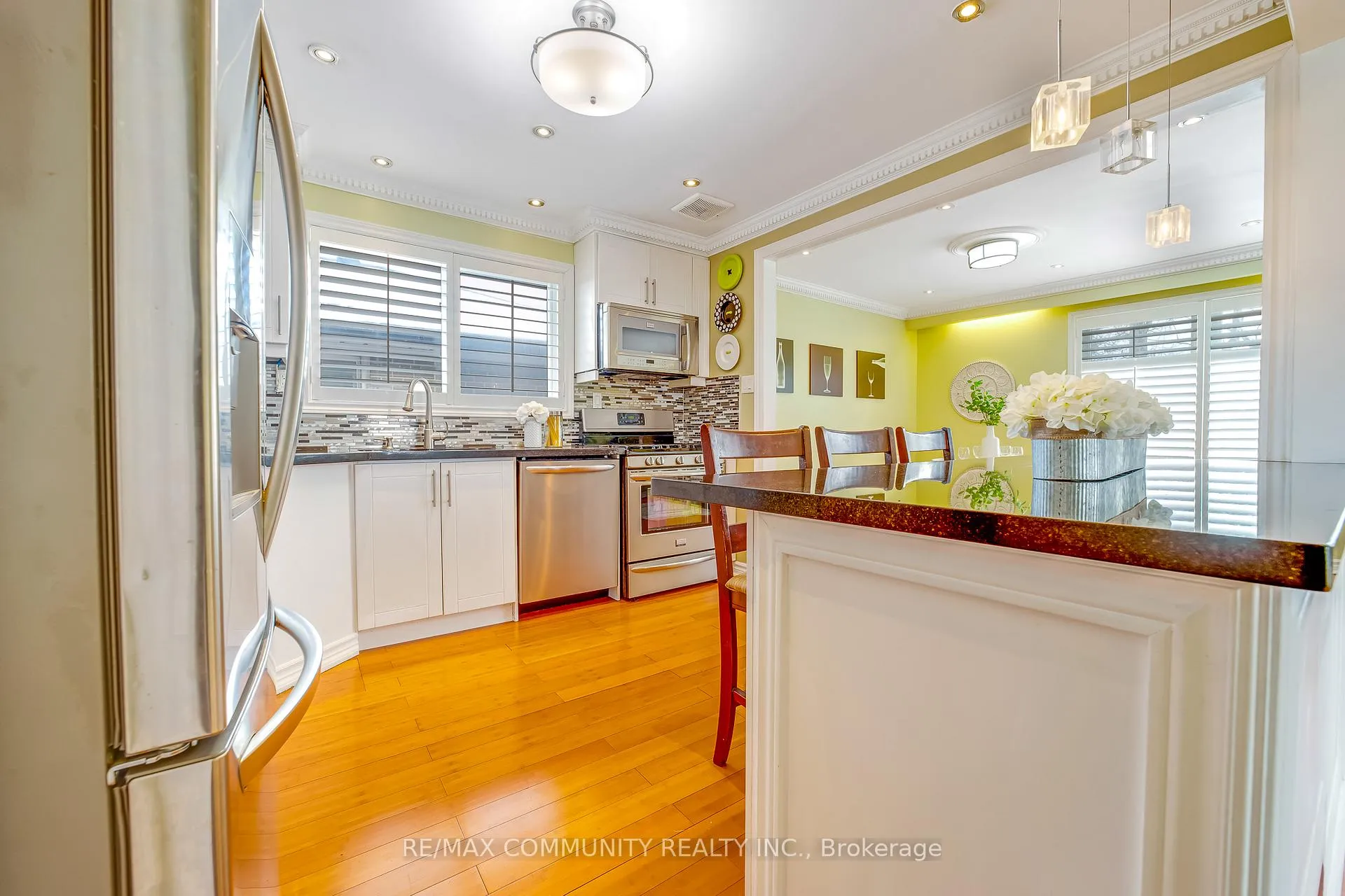 Photo 15 of 24 Hurley Crescent, Scarborough, Bendale — HOMEH