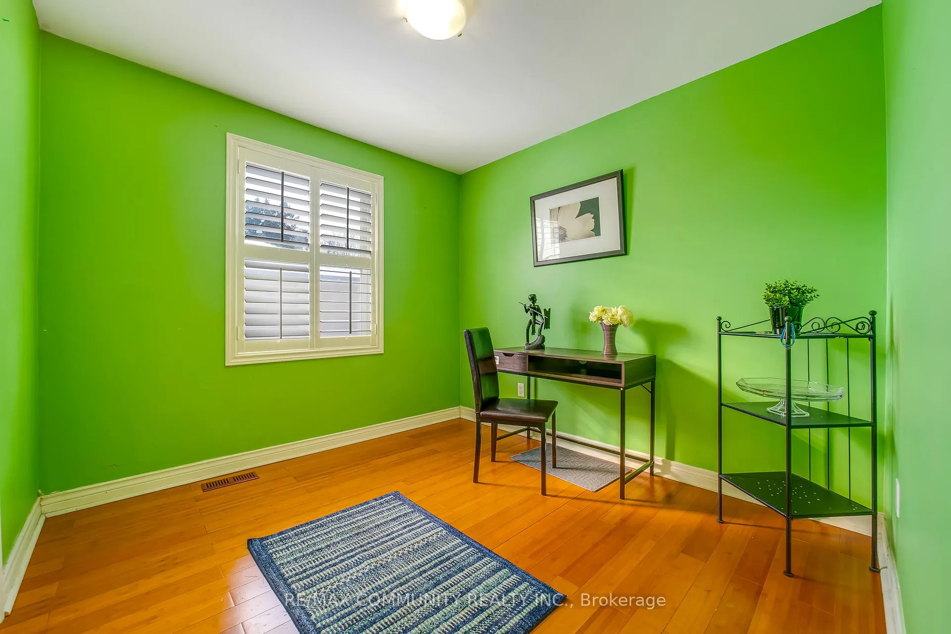 Photo 22 of 24 Hurley Crescent, Scarborough, Bendale — HOMEH