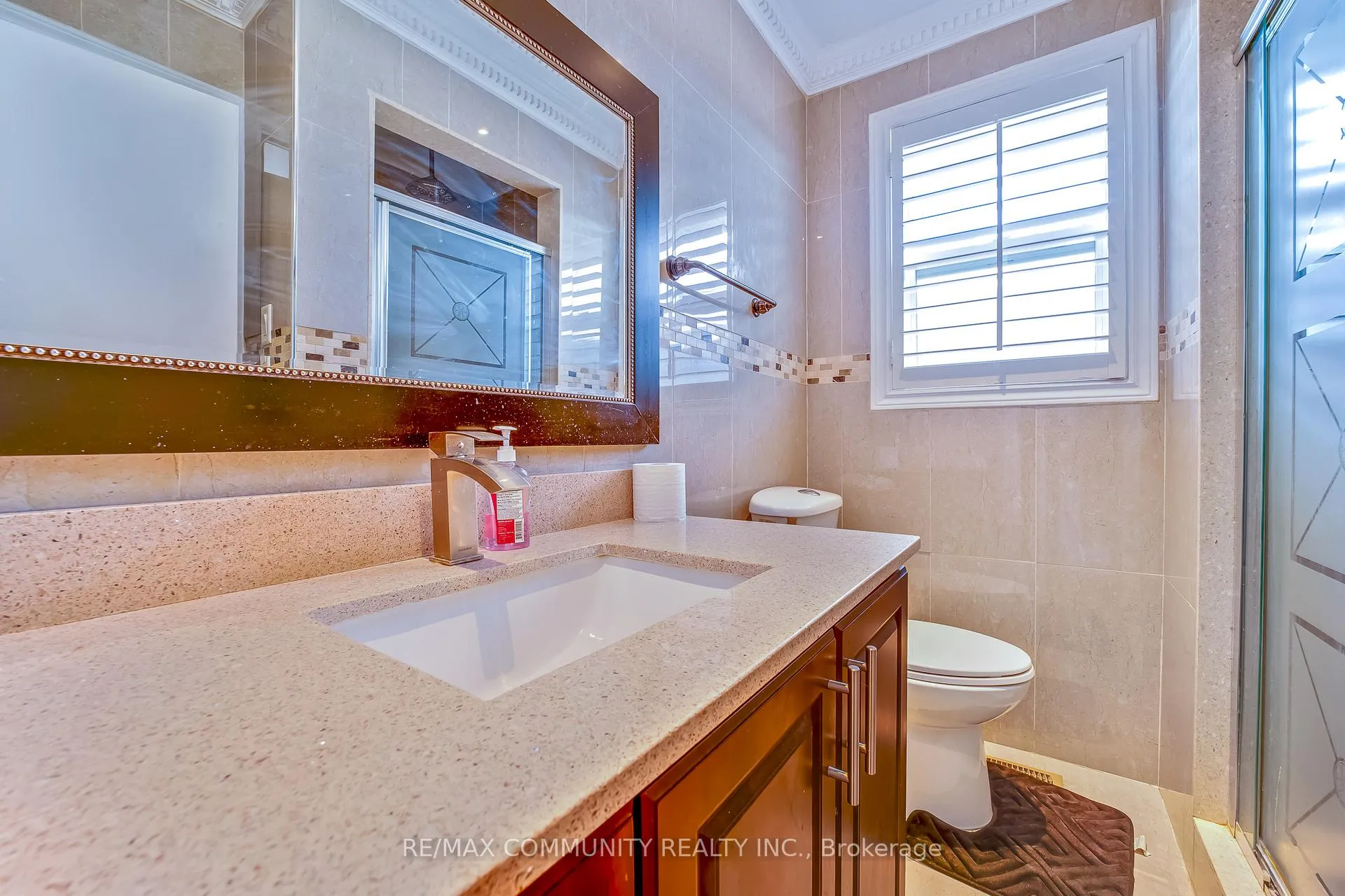 Photo 24 of 24 Hurley Crescent, Scarborough, Bendale — HOMEH