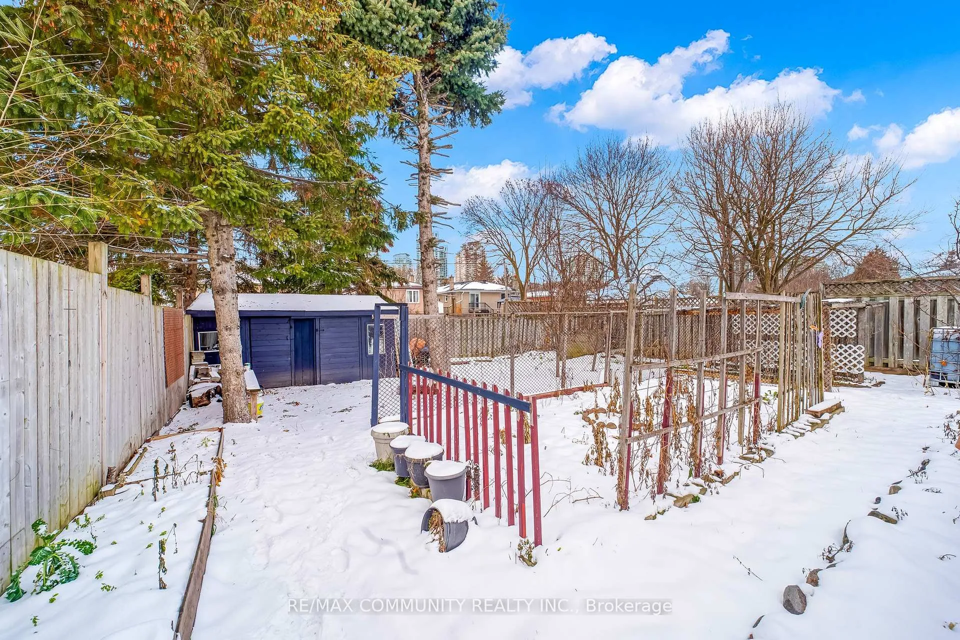 Photo 45 of 24 Hurley Crescent, Scarborough, Bendale — HOMEH