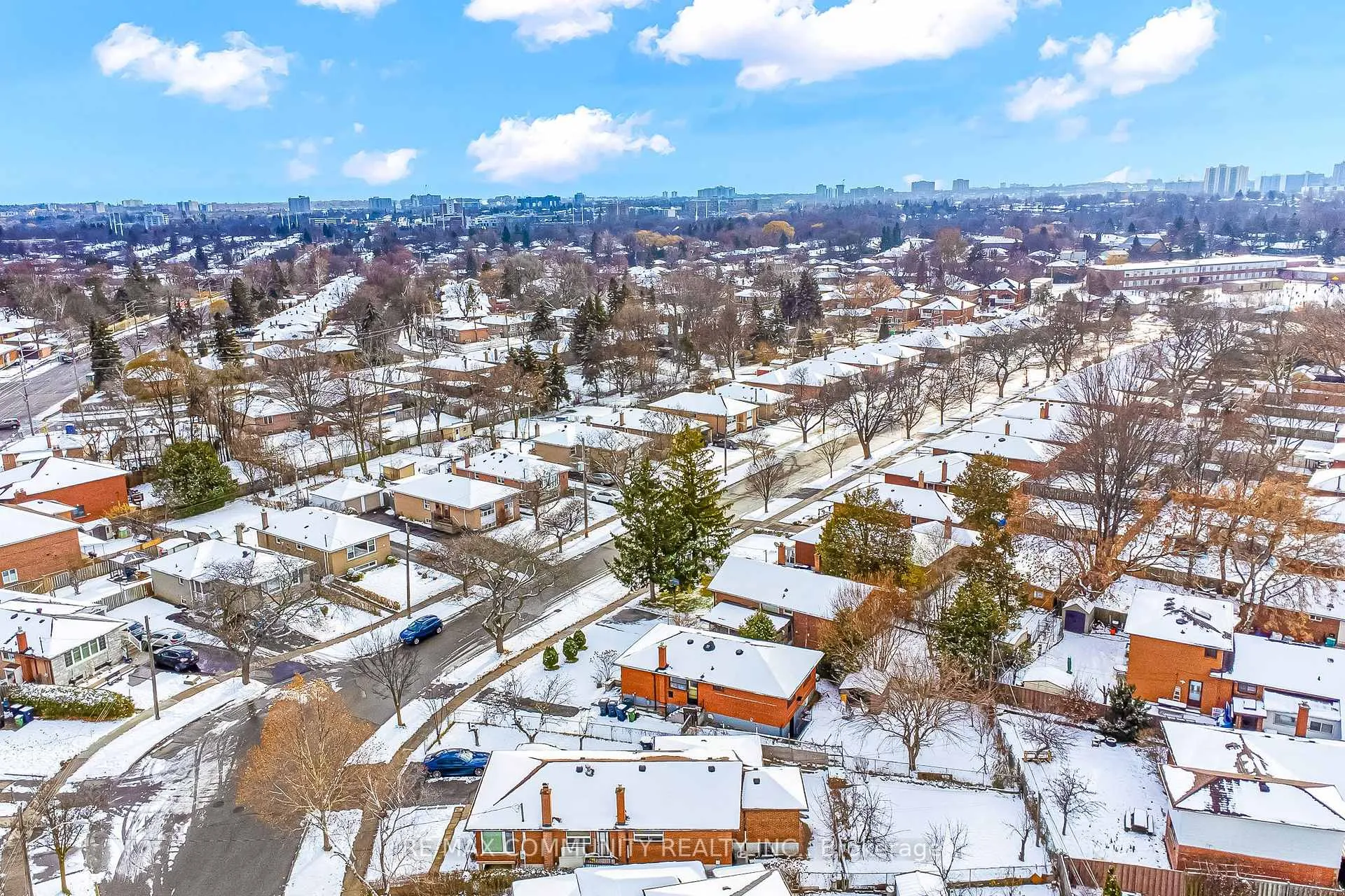 Photo 49 of 24 Hurley Crescent, Scarborough, Bendale — HOMEH