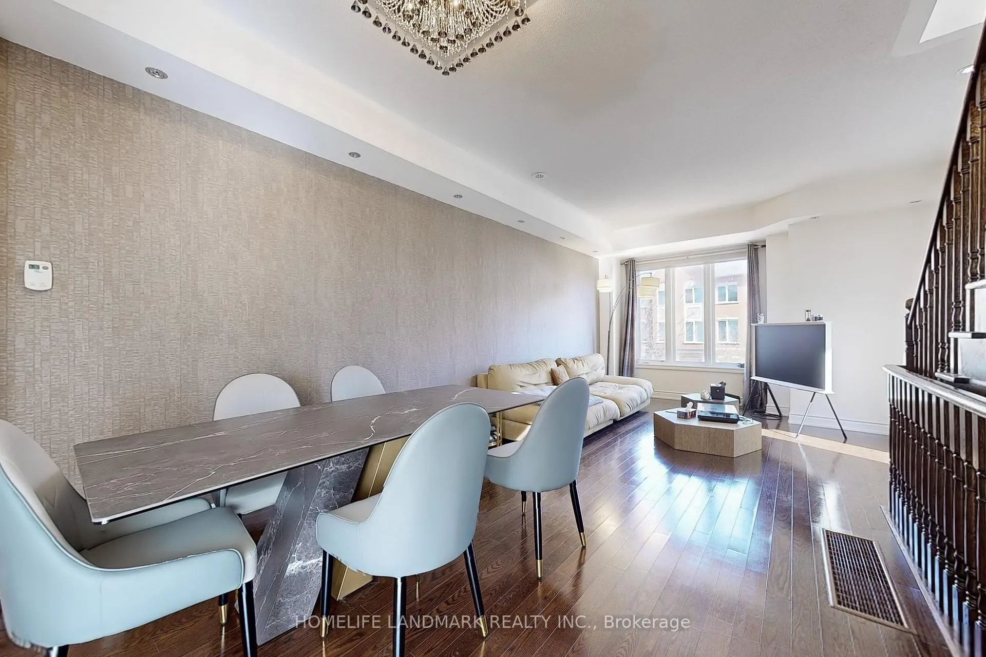 Photo 9 of 231 South Park Road, Markham, Commerce Valley — HOMEH