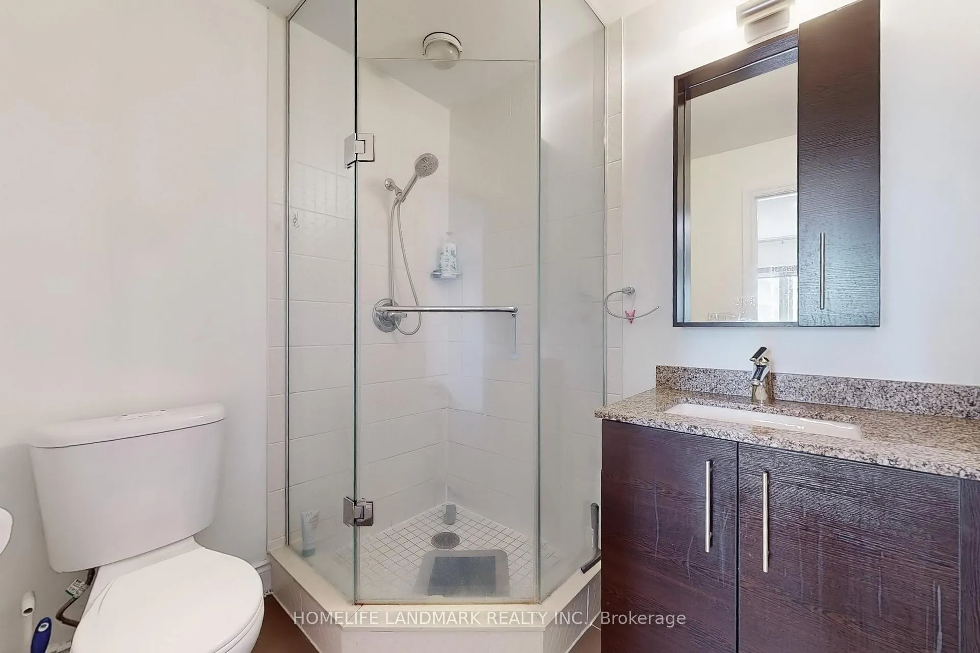 Photo 21 of 231 South Park Road, Markham, Commerce Valley — HOMEH