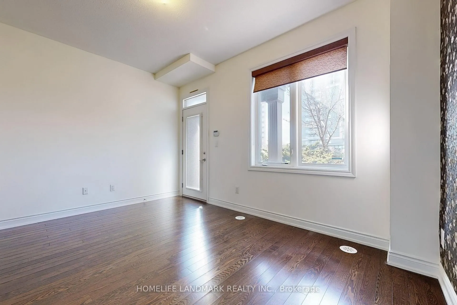 Photo 33 of 231 South Park Road, Markham, Commerce Valley — HOMEH
