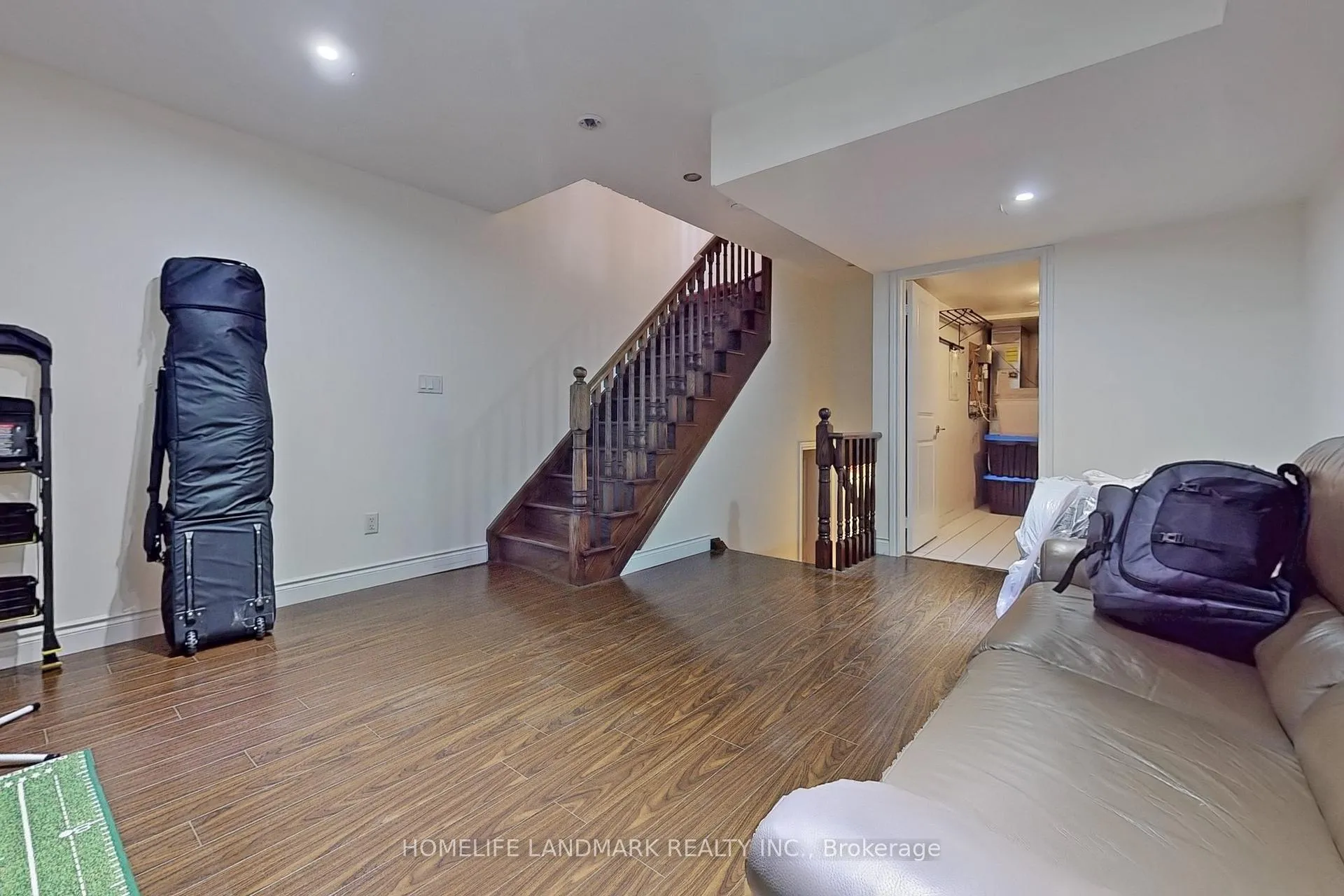Photo 35 of 231 South Park Road, Markham, Commerce Valley — HOMEH