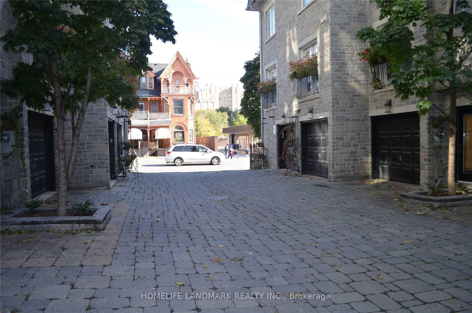 Photo 3 of 15 Annex Lane, Toronto, The Annex — HOMEH