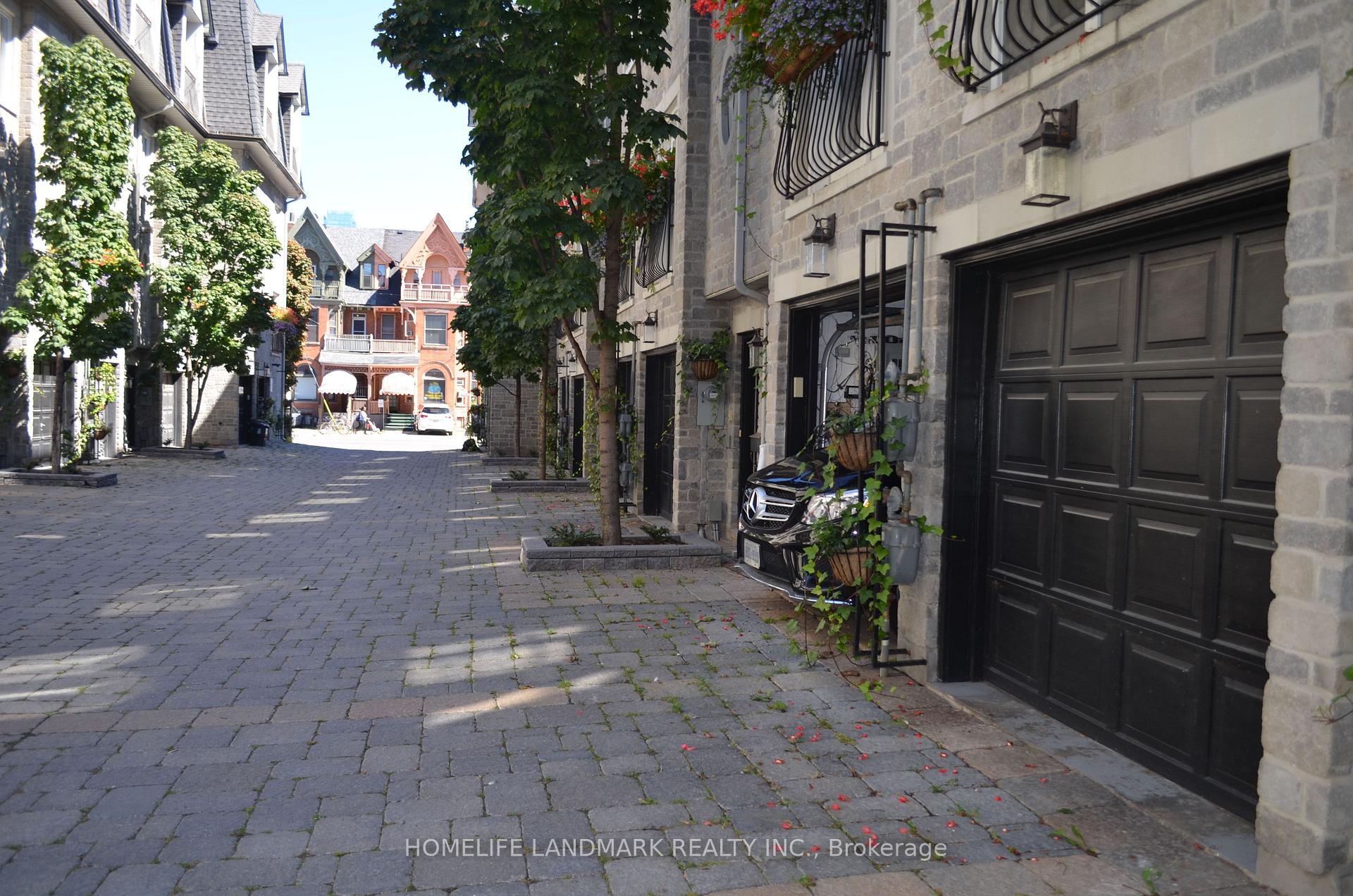 Photo 21 of 15 Annex Lane, Toronto, The Annex — HOMEH