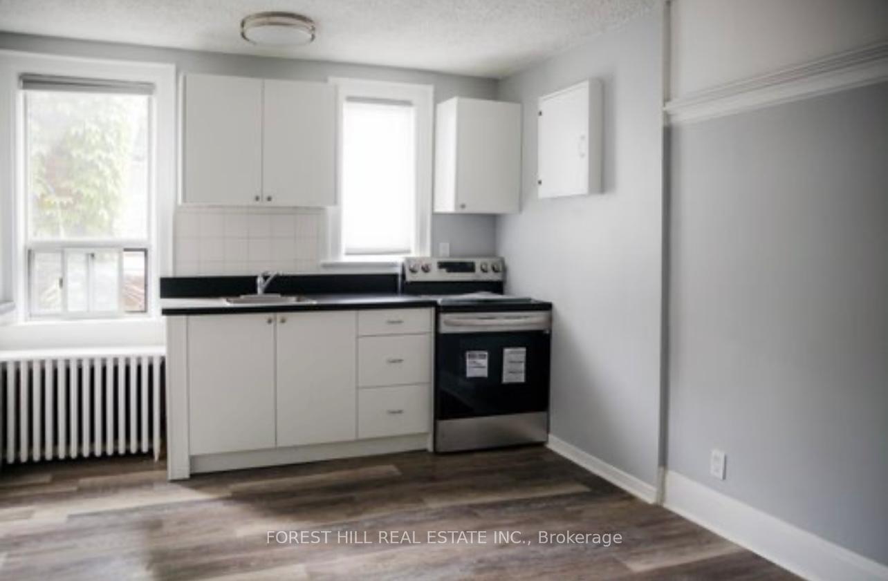 Photo 8 of Unit 2, 411 Spadina Road, Toronto, Forest Hill South — HOMEH