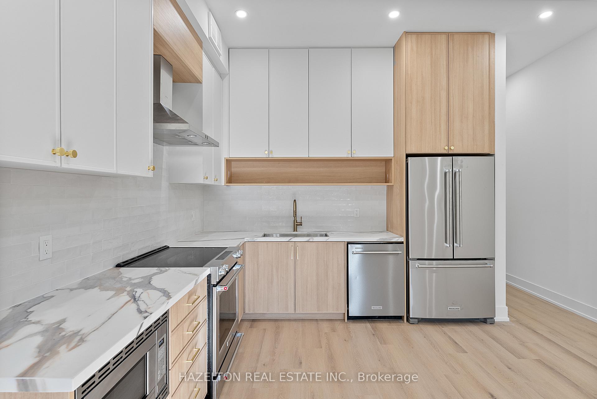 Photo 2 of Unit 2, 127 Northcote Avenue, Toronto, Little Portugal — HOMEH