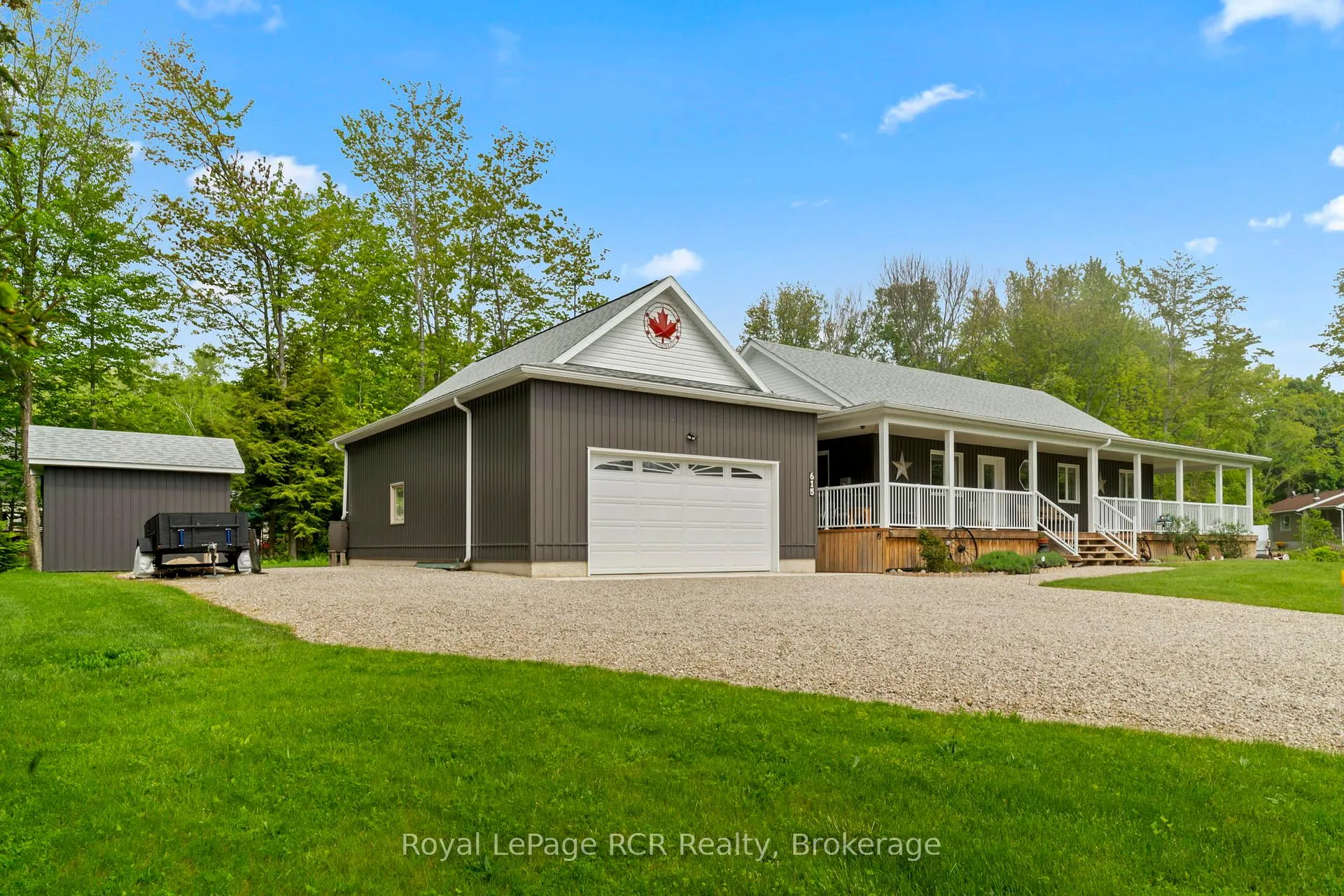 Photo 5 of 615 Cayuga Crescent, Huron-Kinloss — HOMEH