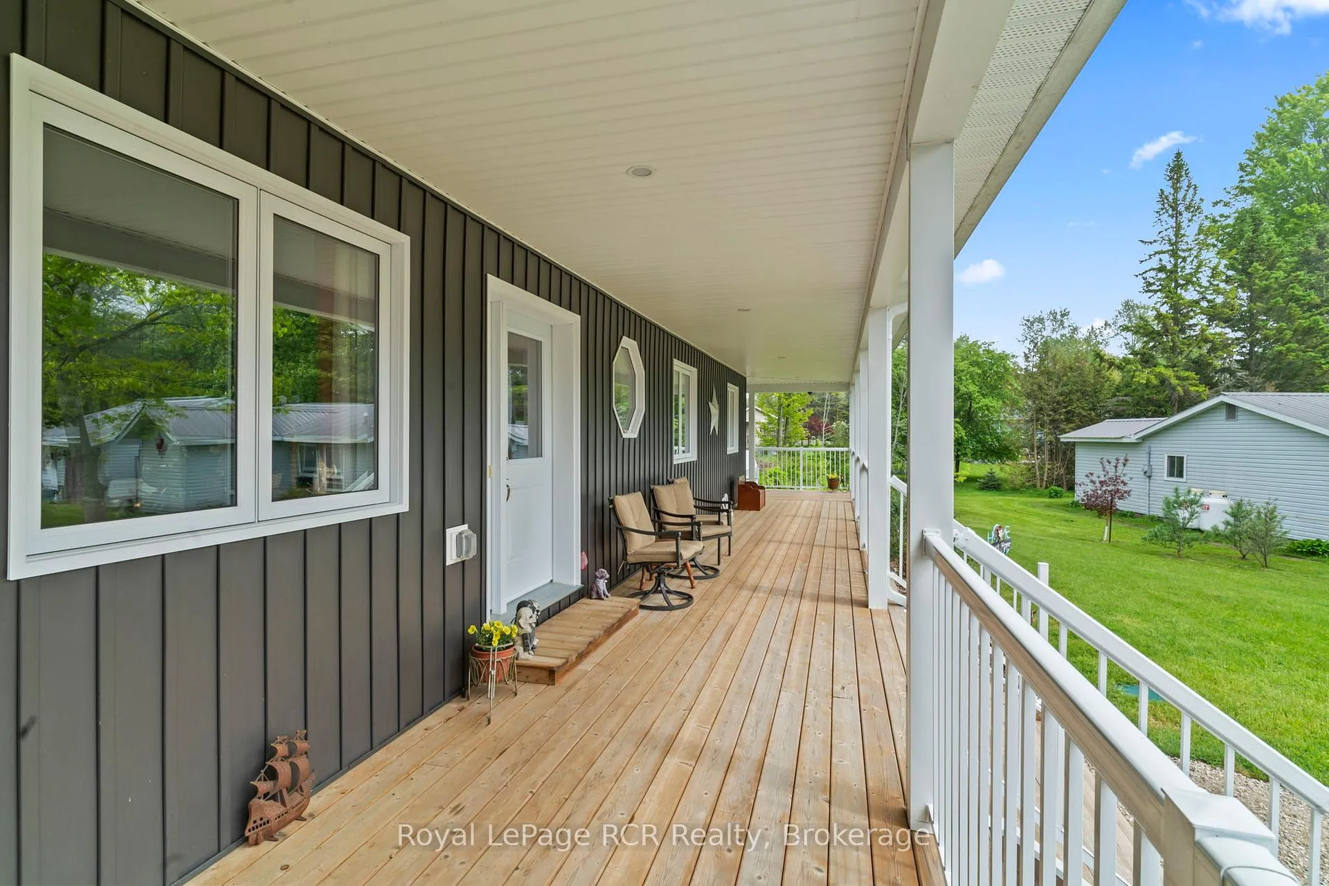 Photo 8 of 615 Cayuga Crescent, Huron-Kinloss — HOMEH