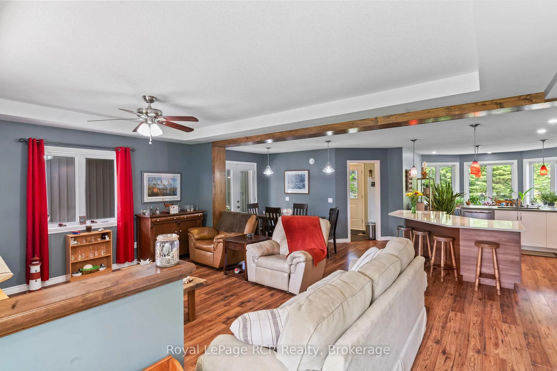 Photo 10 of 615 Cayuga Crescent, Huron-Kinloss — HOMEH
