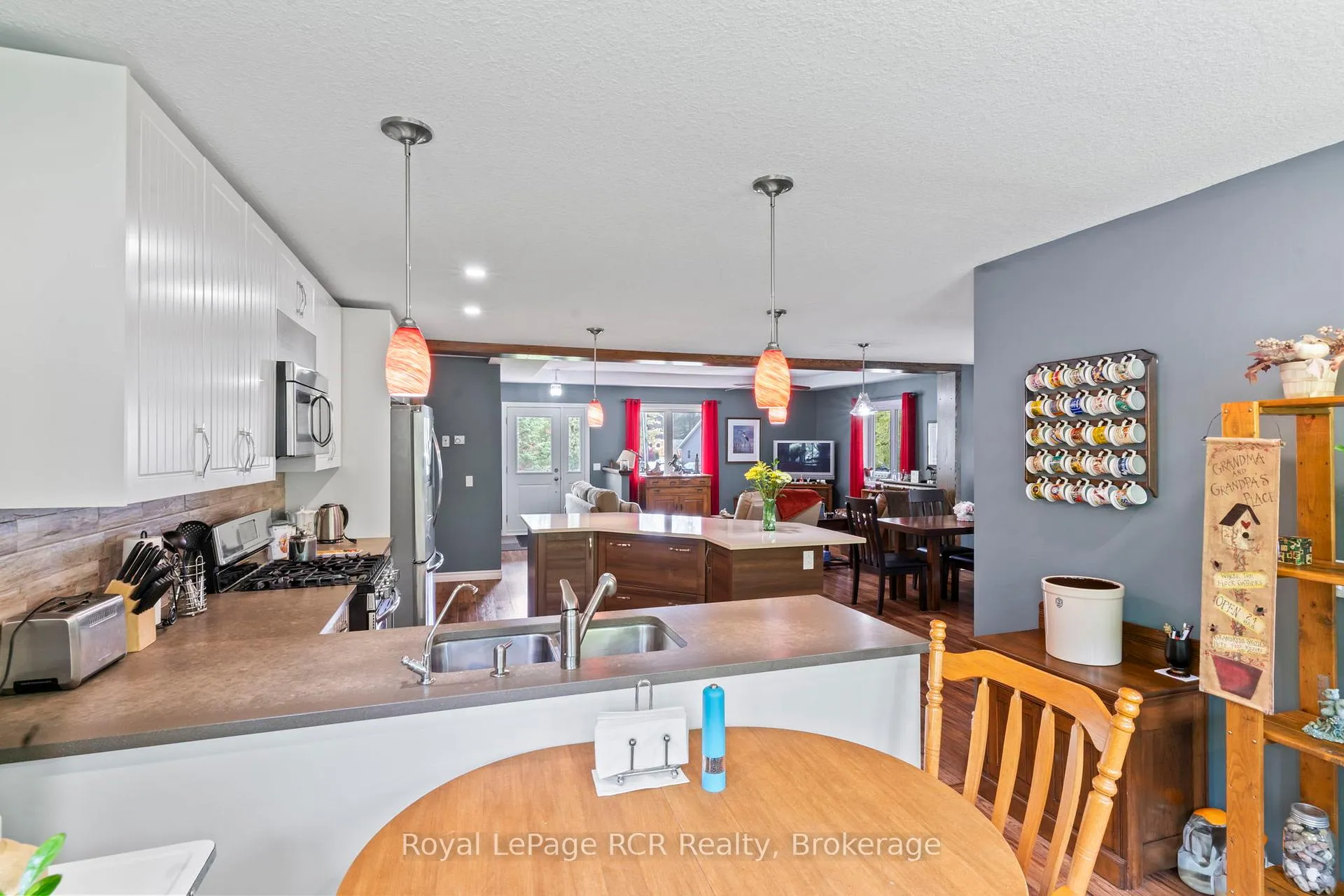 Photo 20 of 615 Cayuga Crescent, Huron-Kinloss — HOMEH