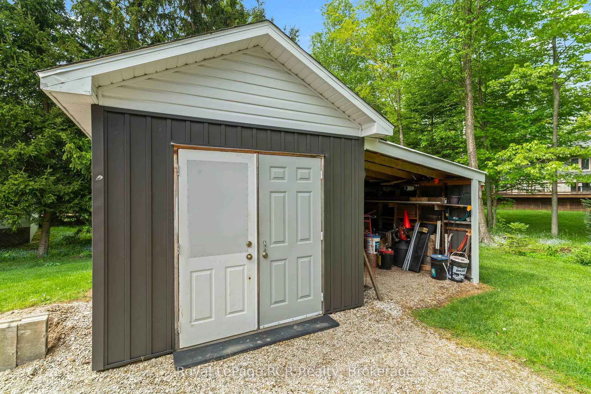 Photo 40 of 615 Cayuga Crescent, Huron-Kinloss — HOMEH