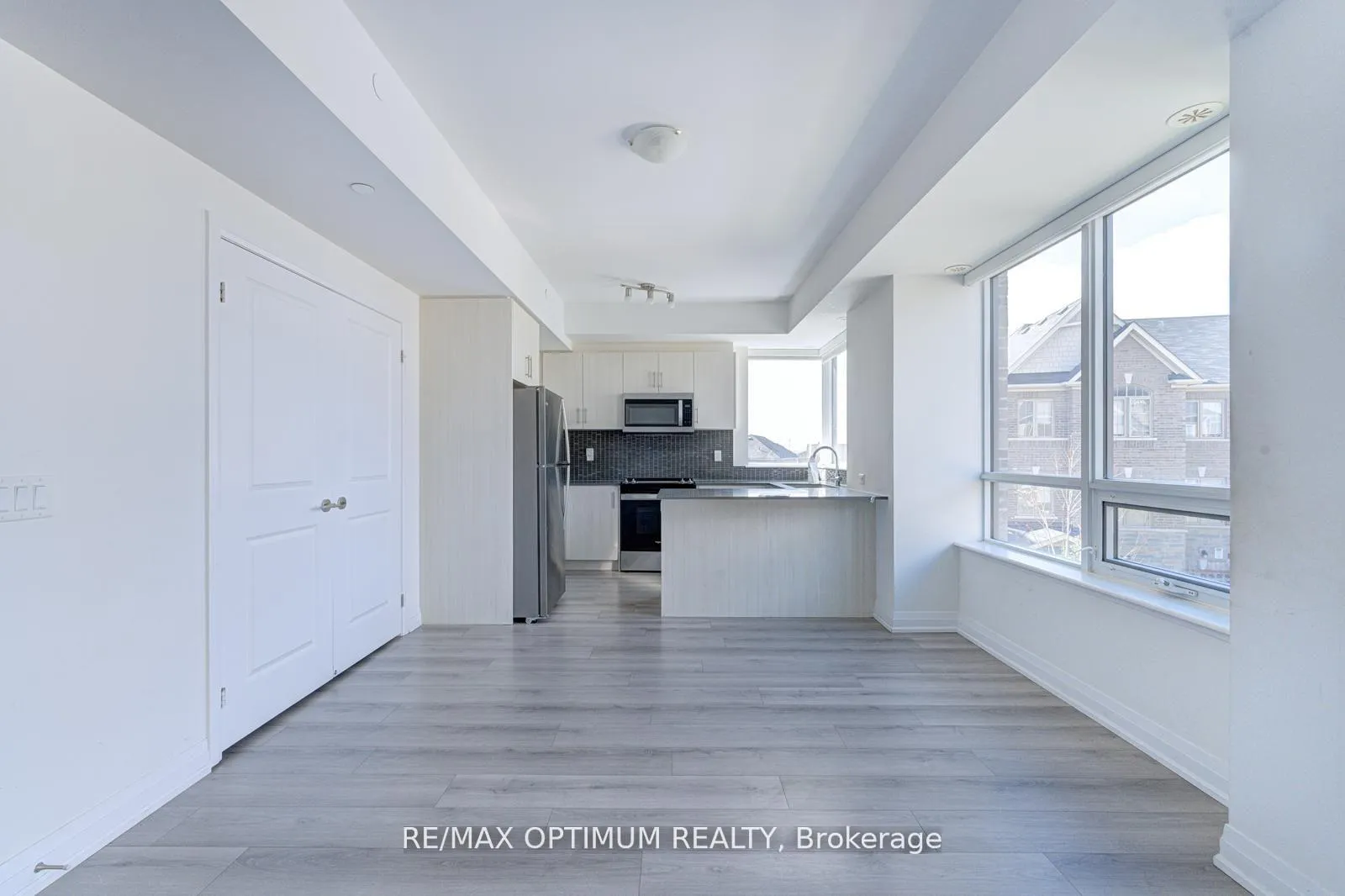 Photo 16 of Unit 339, 75 Attmar Drive, Brampton, Bram East — HOMEH