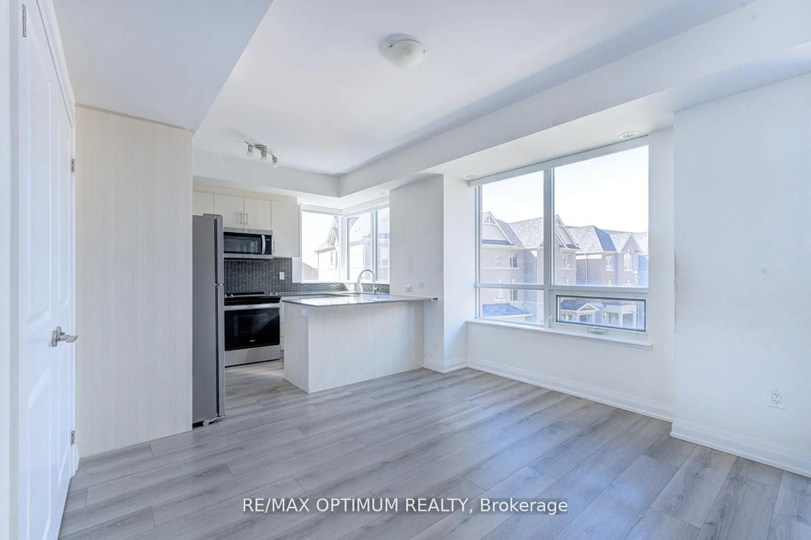 Photo 17 of Unit 339, 75 Attmar Drive, Brampton, Bram East — HOMEH