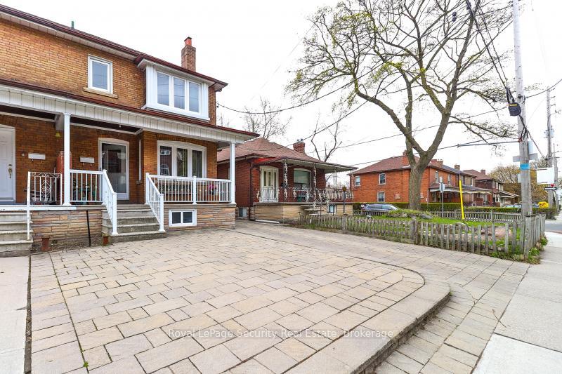 Photo 2 of 27 Sylvan Avenue, Toronto, Dufferin Grove — HOMEH
