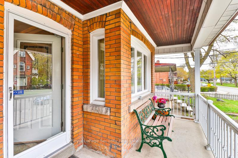 Photo 4 of 27 Sylvan Avenue, Toronto, Dufferin Grove — HOMEH