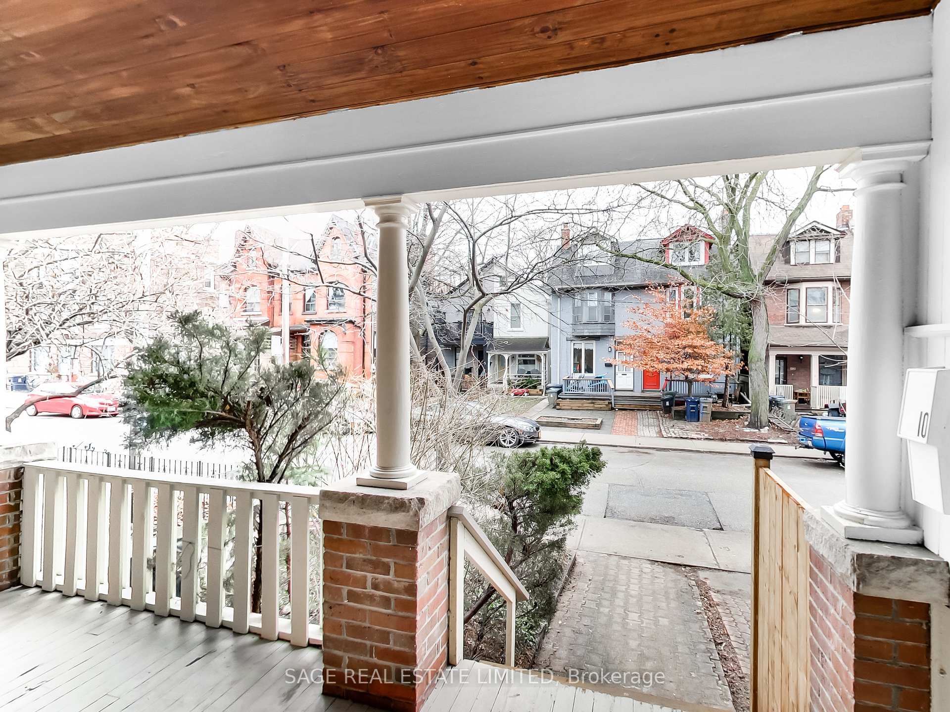 Photo 3 of 10 Olive Avenue, Toronto, The Annex — HOMEH