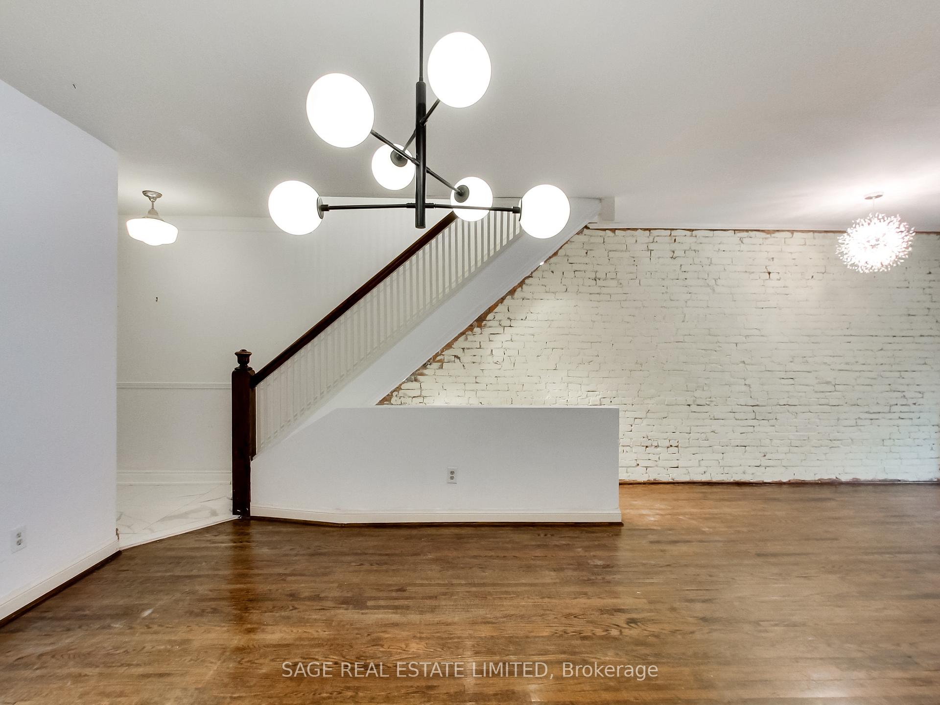 Photo 8 of 10 Olive Avenue, Toronto, The Annex — HOMEH