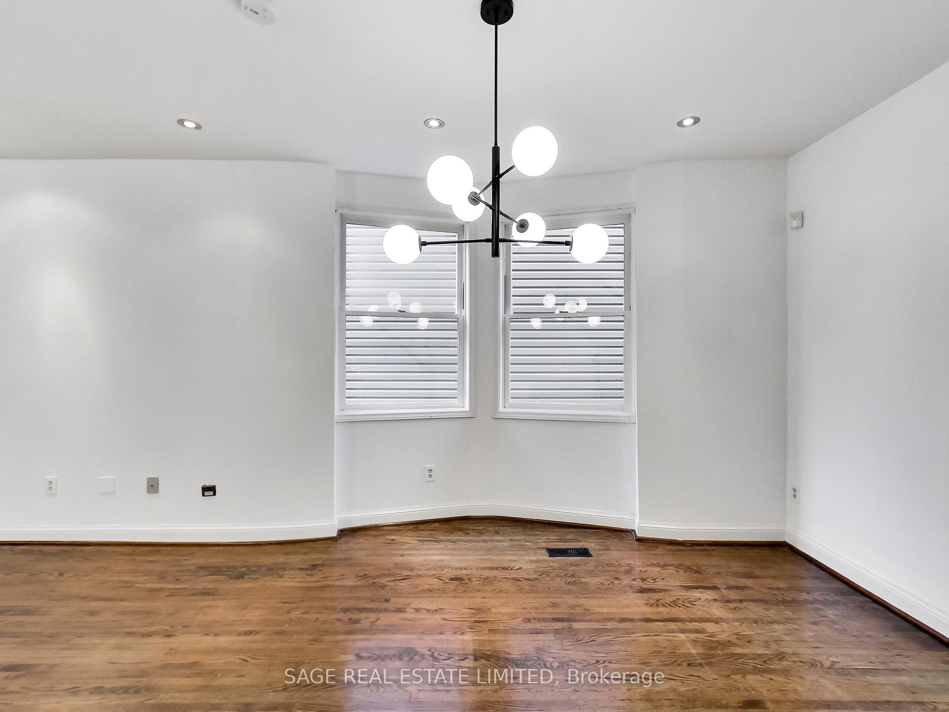 Photo 9 of 10 Olive Avenue, Toronto, The Annex — HOMEH