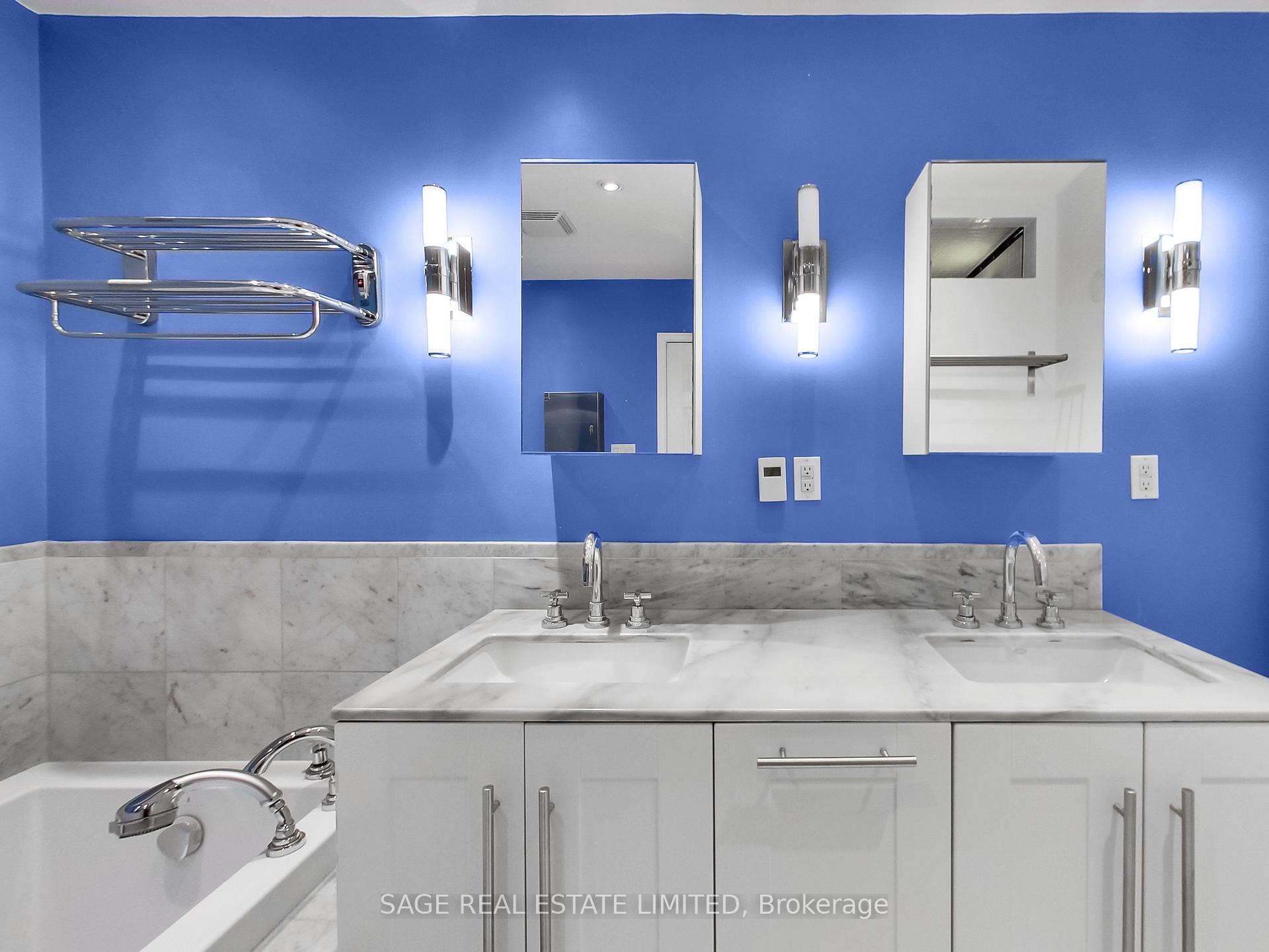 Photo 16 of 10 Olive Avenue, Toronto, The Annex — HOMEH