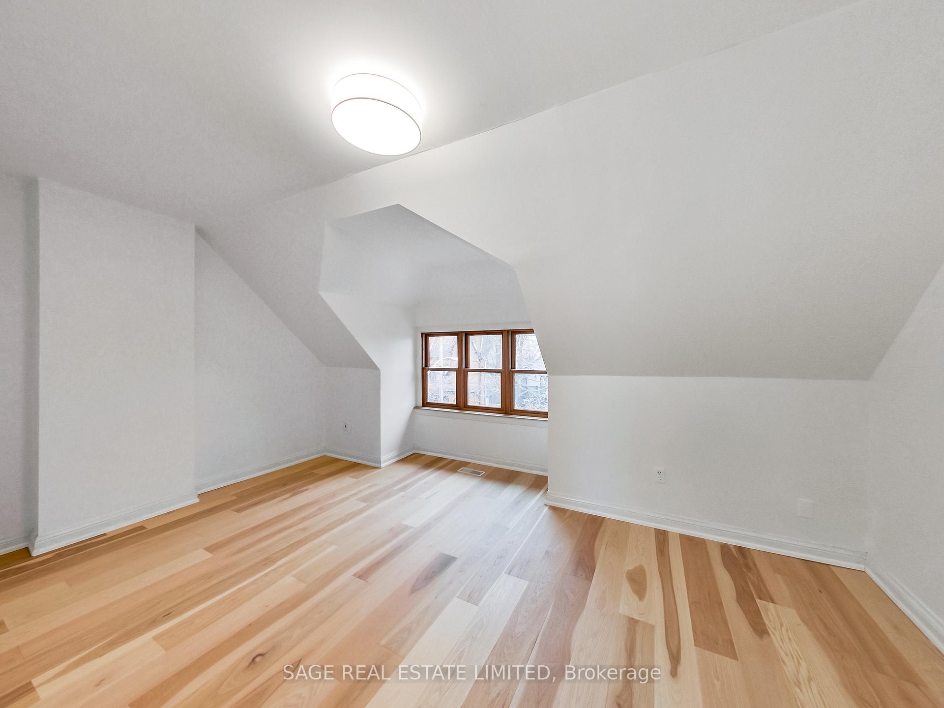 Photo 24 of 10 Olive Avenue, Toronto, The Annex — HOMEH