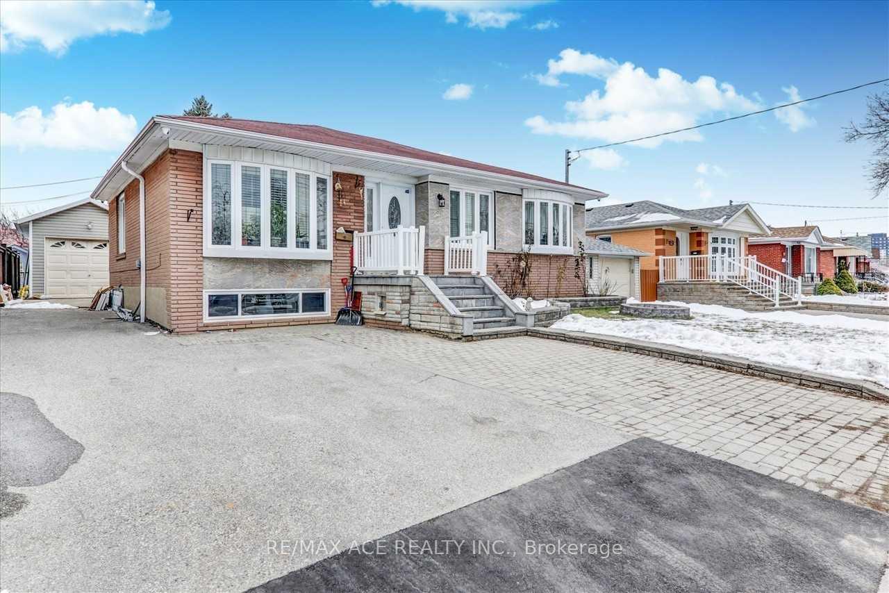 Photo 2 of Unit Bsmt, 50 Gully Drive, Scarborough, Bendale — HOMEH