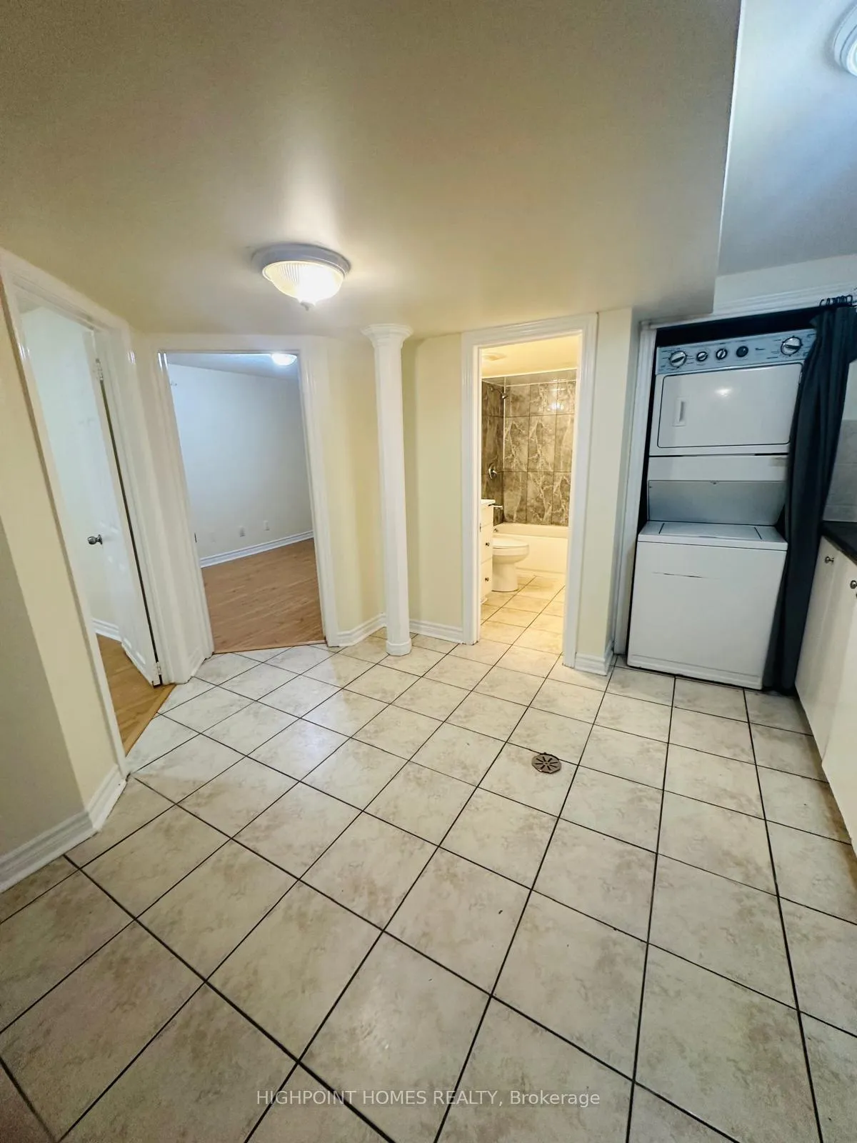 Photo 11 of Unit Bsmt, 2 William Honey Crescent, Markham, Middlefield — HOMEH