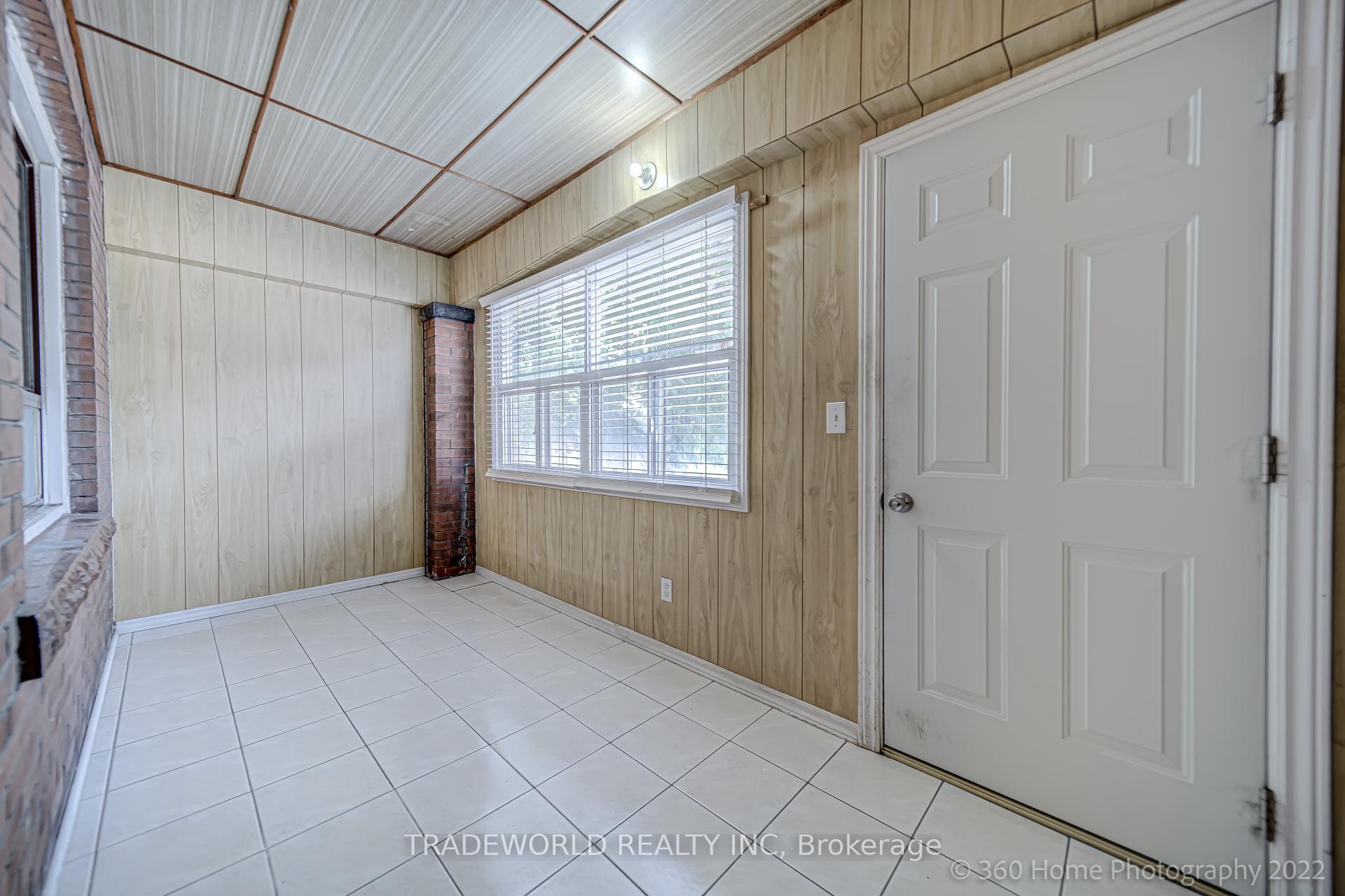 Photo 2 of 937 Gerrard Street E, Toronto, South Riverdale — HOMEH