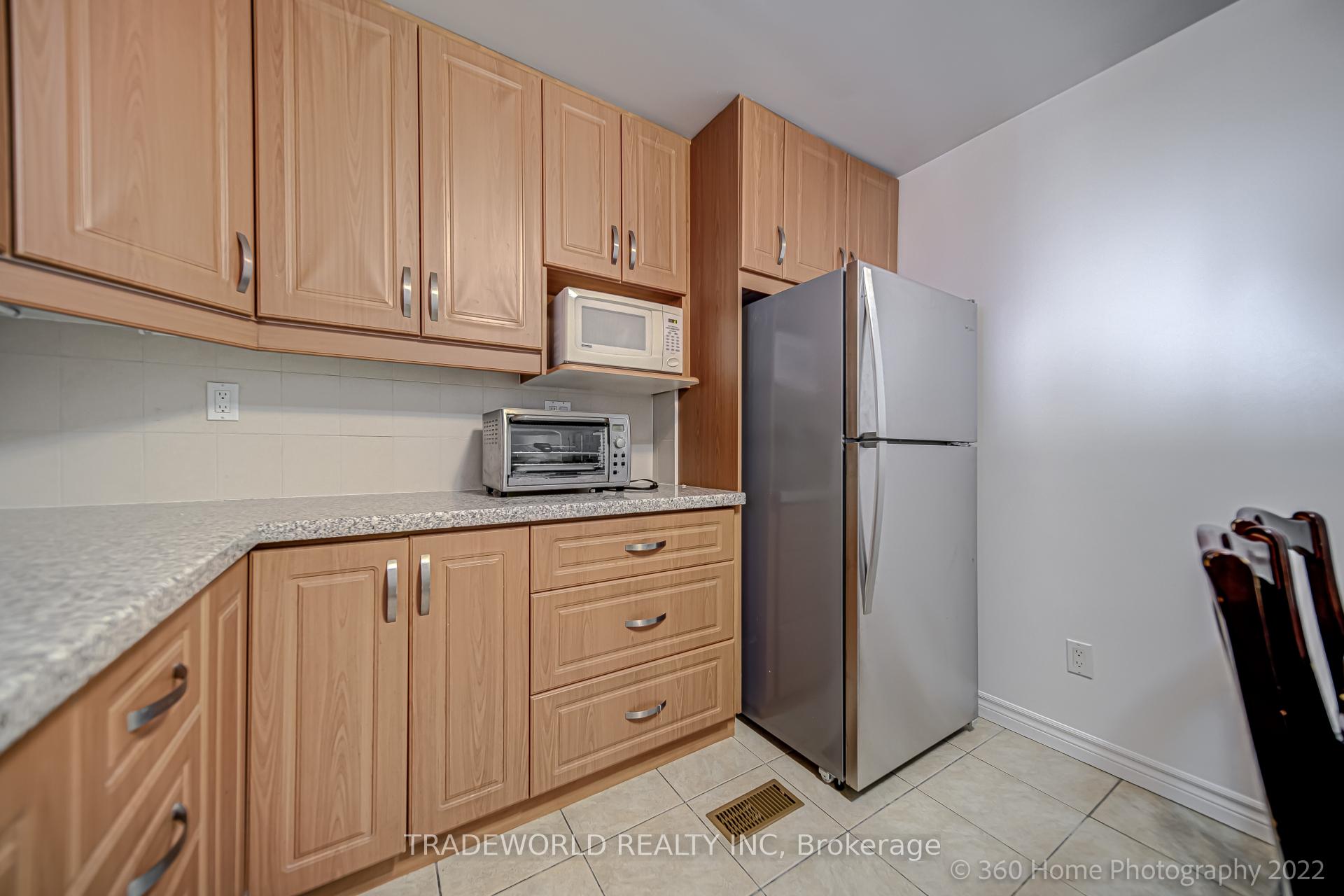 Photo 9 of 937 Gerrard Street E, Toronto, South Riverdale — HOMEH