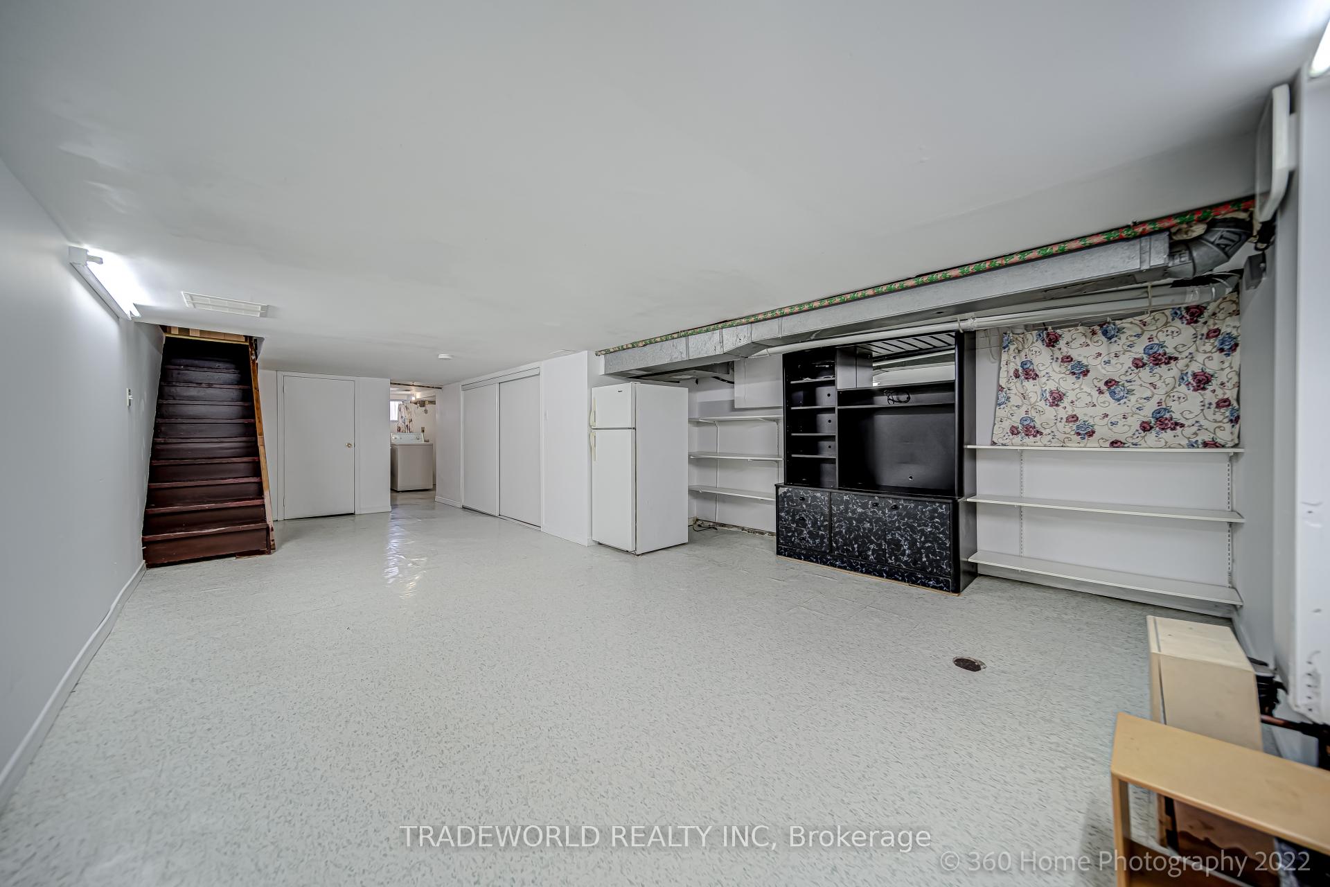 Photo 13 of 937 Gerrard Street E, Toronto, South Riverdale — HOMEH
