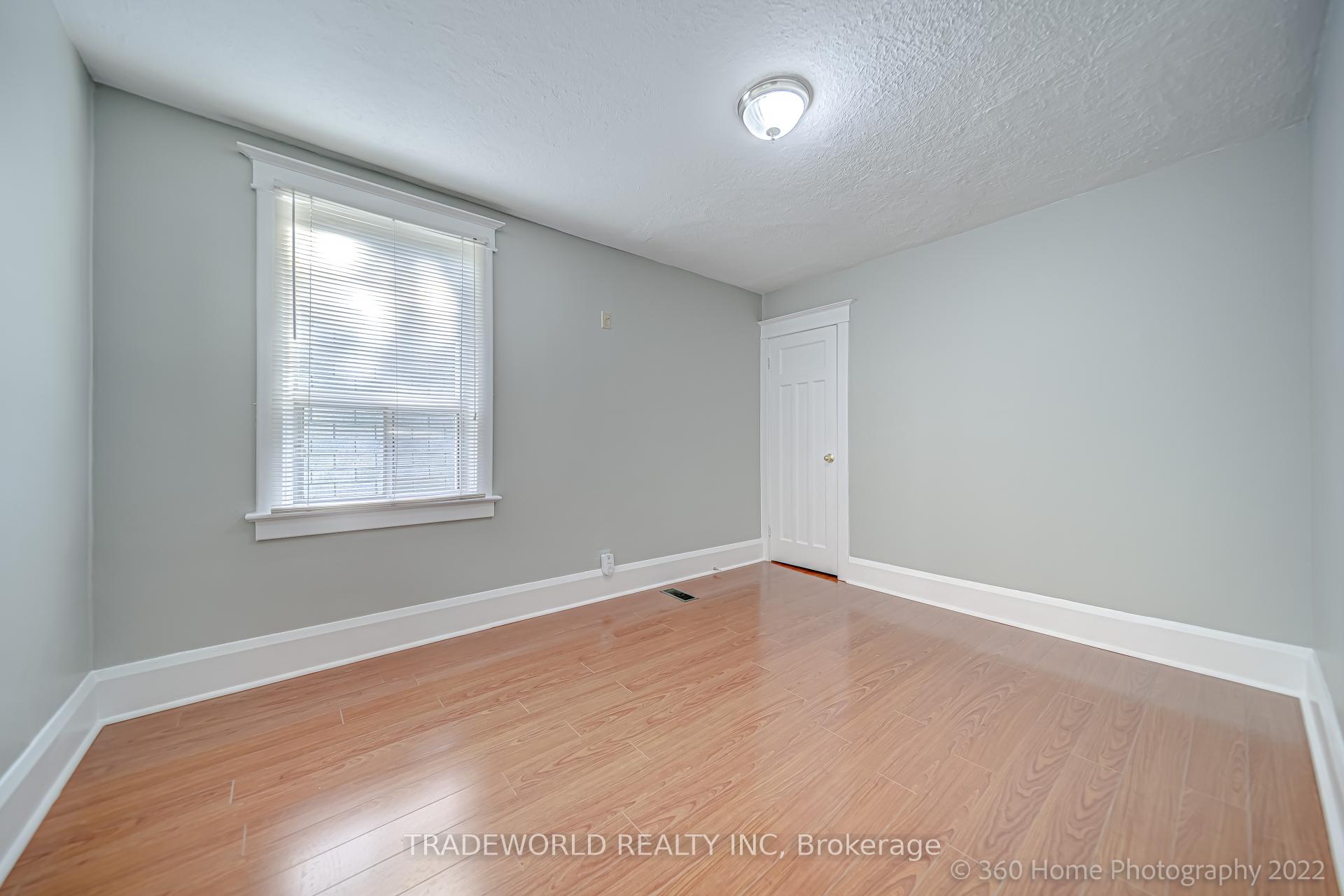 Photo 19 of 937 Gerrard Street E, Toronto, South Riverdale — HOMEH