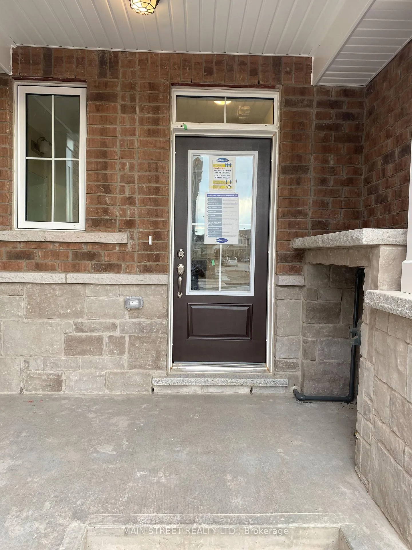 Photo 2 of 899 Ash Gate, Milton, Cobban — HOMEH