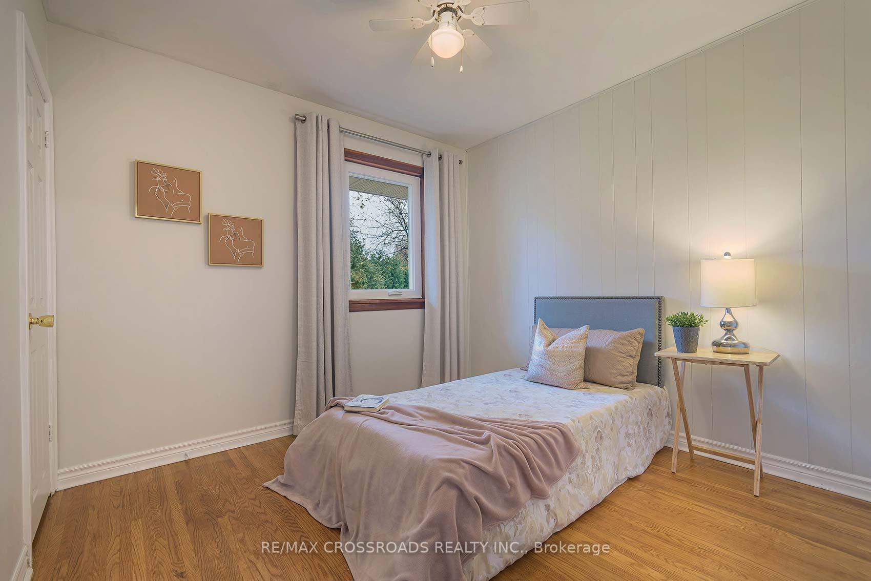 Photo 17 of 39 Pandora Circle, Scarborough, Woburn — HOMEH