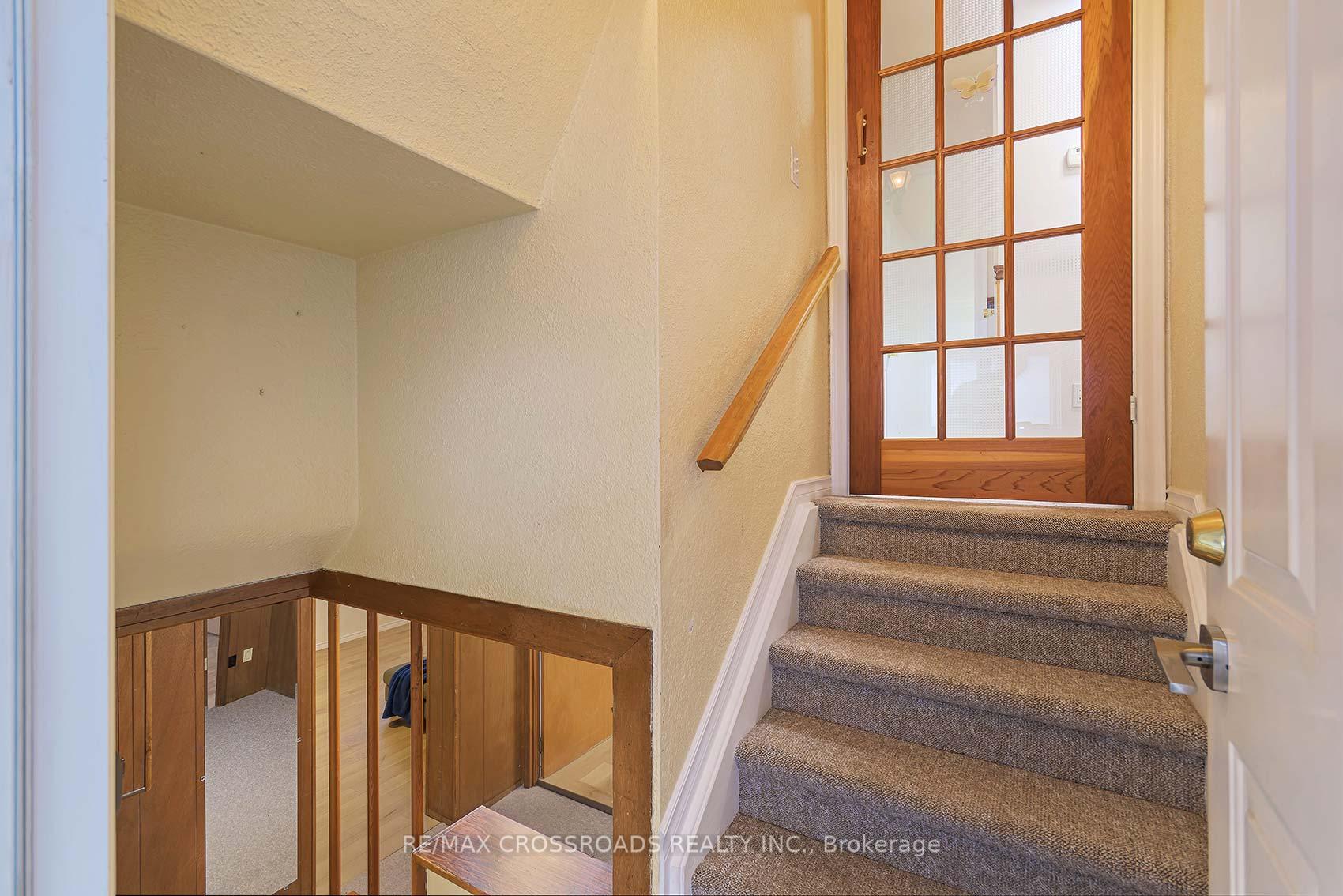 Photo 24 of 39 Pandora Circle, Scarborough, Woburn — HOMEH