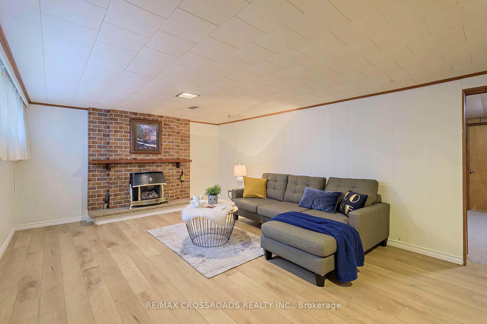 Photo 27 of 39 Pandora Circle, Scarborough, Woburn — HOMEH