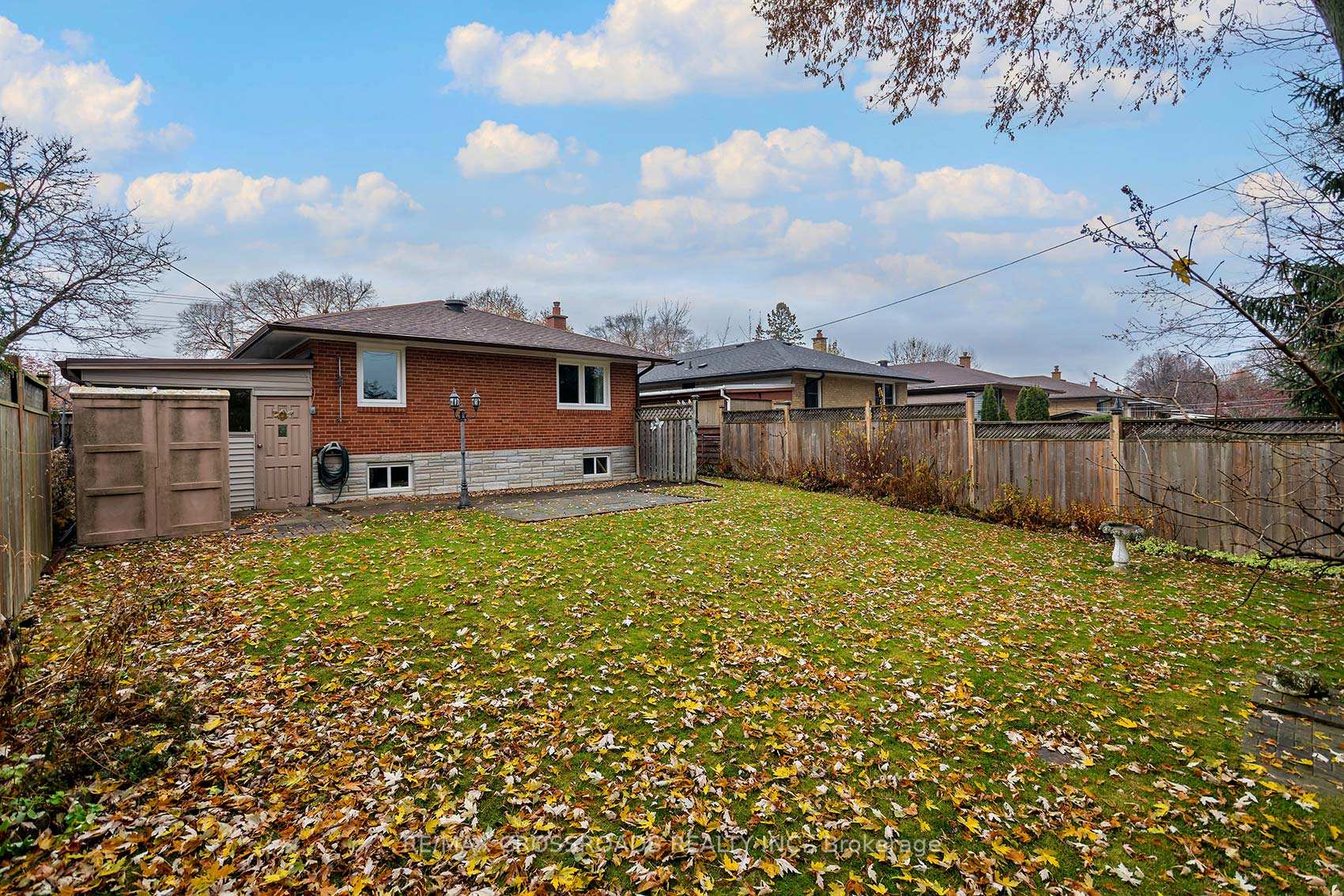Photo 40 of 39 Pandora Circle, Scarborough, Woburn — HOMEH