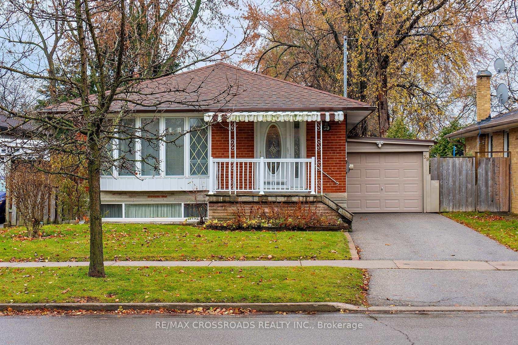 Photo 44 of 39 Pandora Circle, Scarborough, Woburn — HOMEH