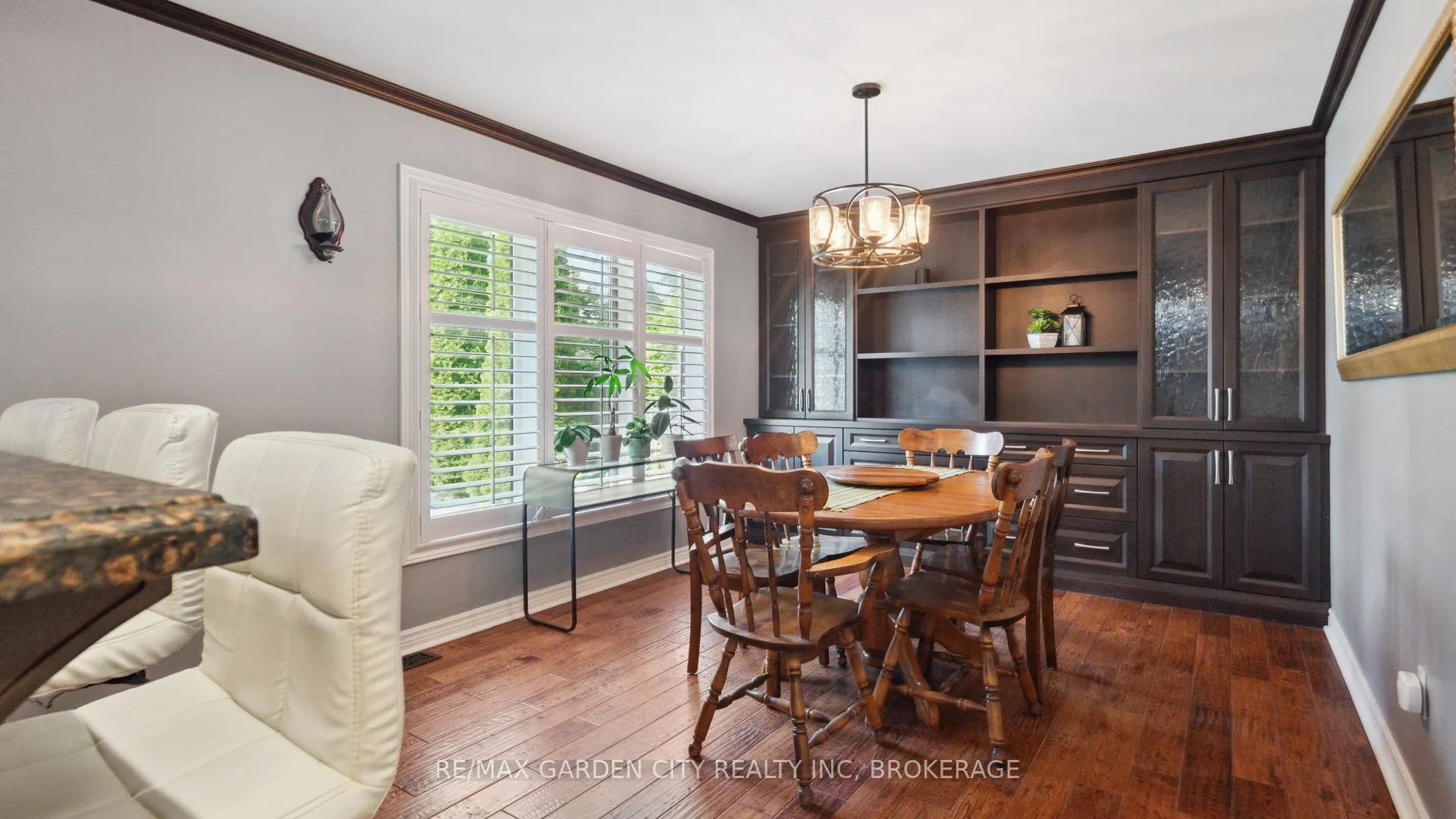 Photo 6 of 6276 Moretta Drive, Niagara Falls, Stamford — HOMEH
