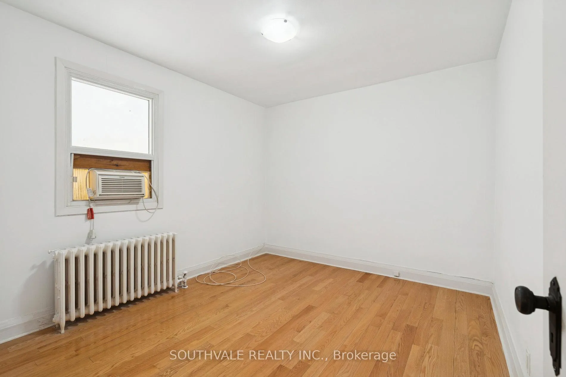 Photo 21 of 169 Torrens Avenue, Toronto, East York — HOMEH